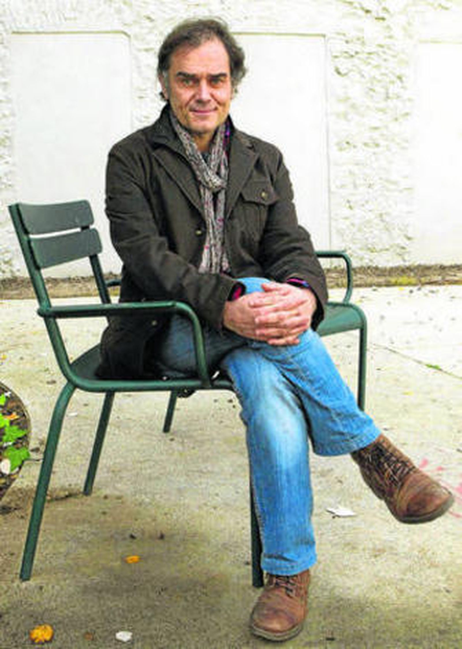 Pérez Andújar presenta su libro en Granada.