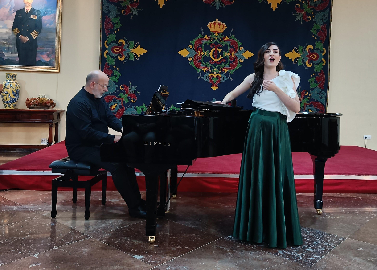 Paula Ramírez, Carlos Aragón y el bel canto.