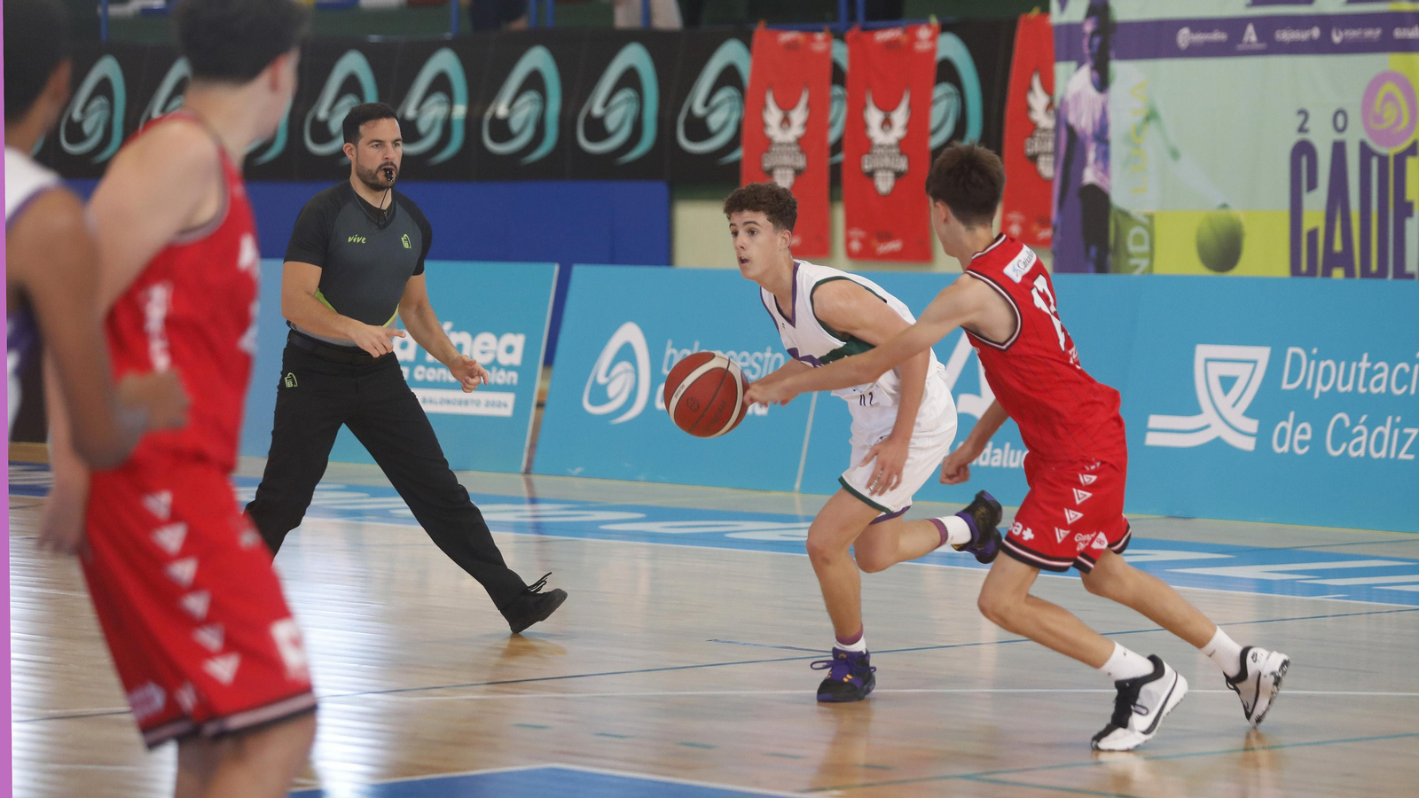 Las fotos de las semifinales del Cadeba infantil masculino de La Línea