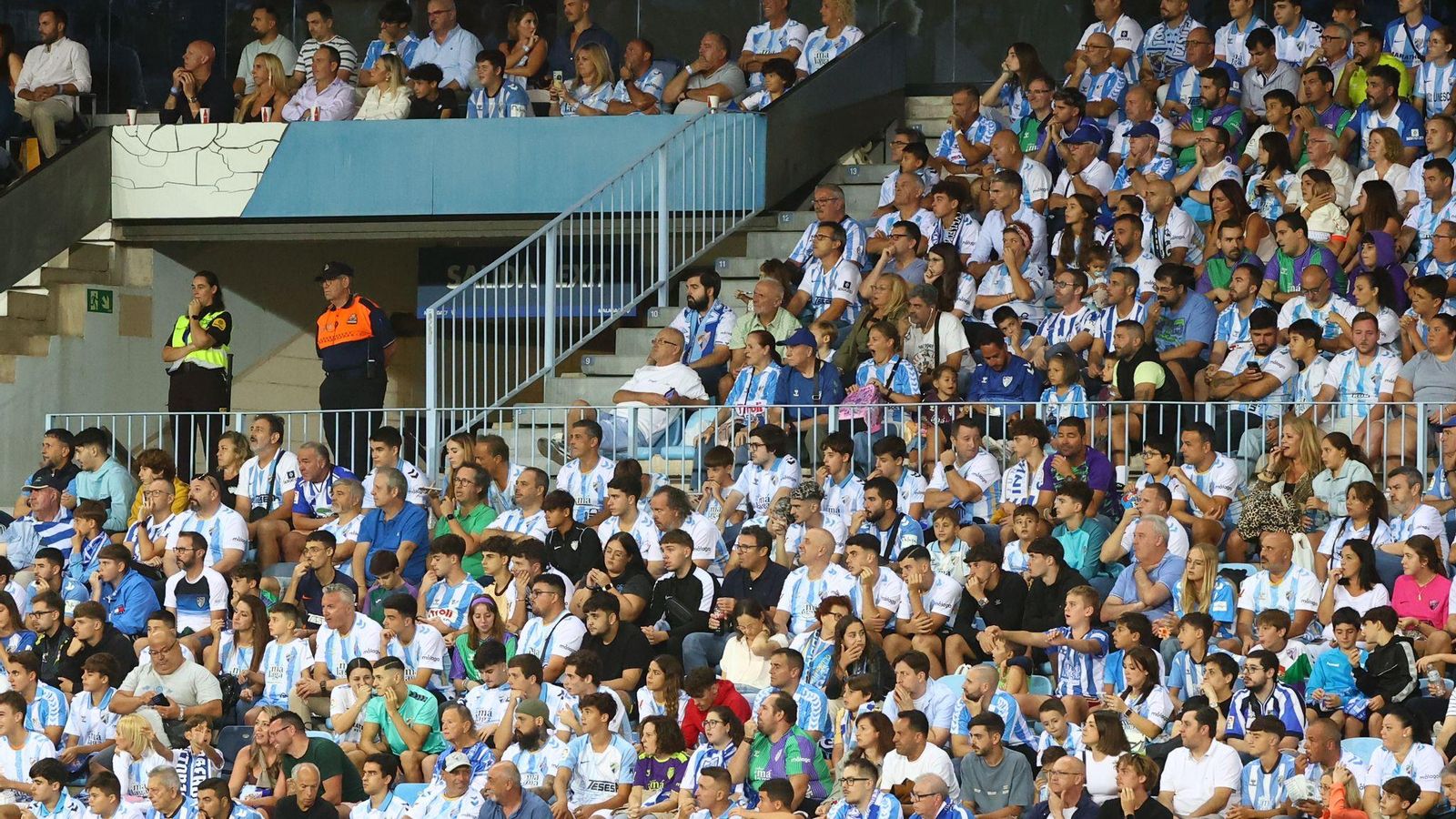 El Málaga CF - Elche, en fotos