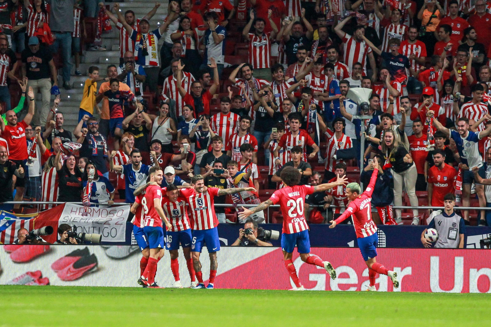 Todas las imágenes del Atlético de Madrid-Cádiz C.F.