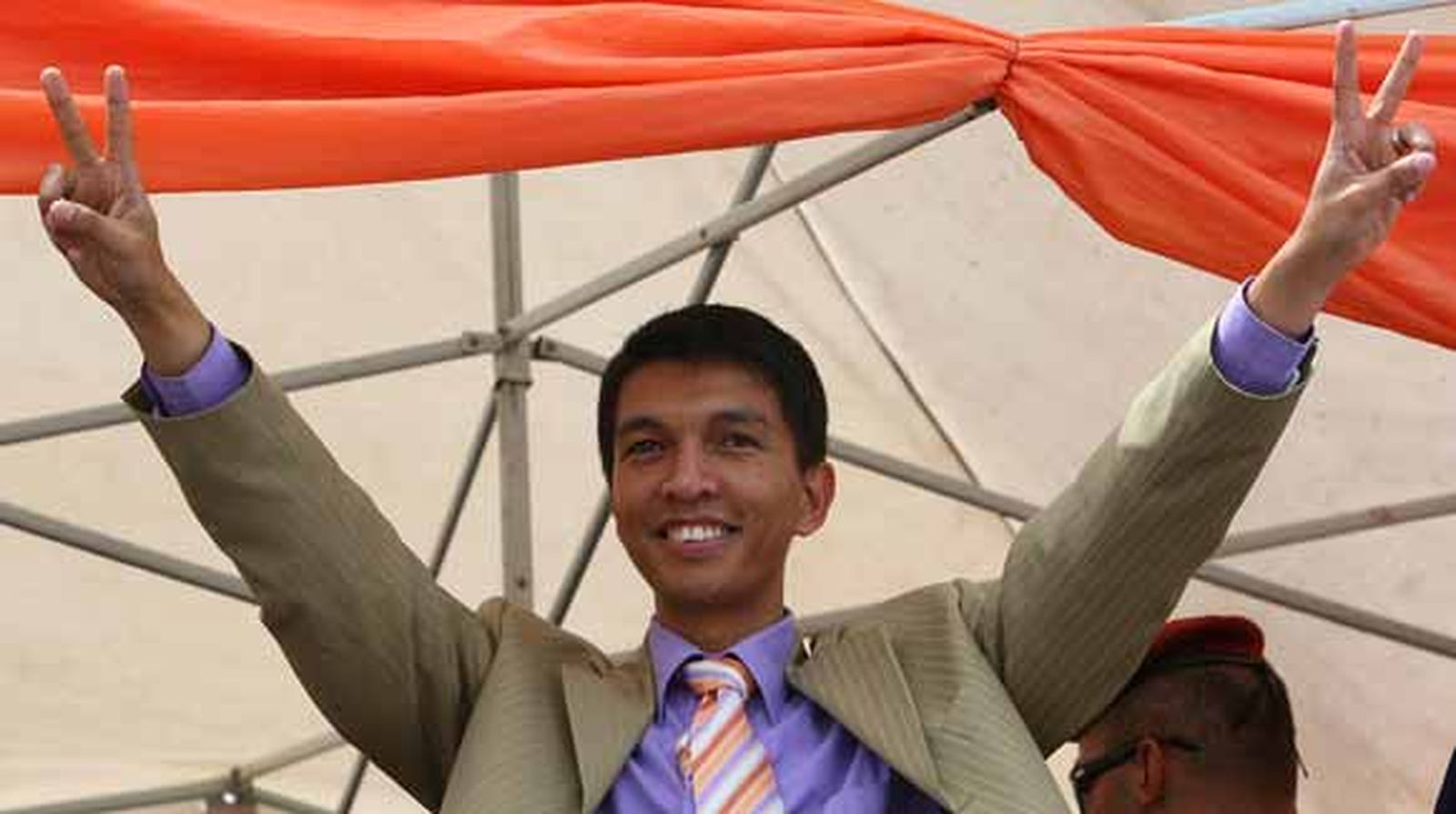 El Tribunal Constitucional de Madagascar acepta a Rajoelina como nuevo presidente