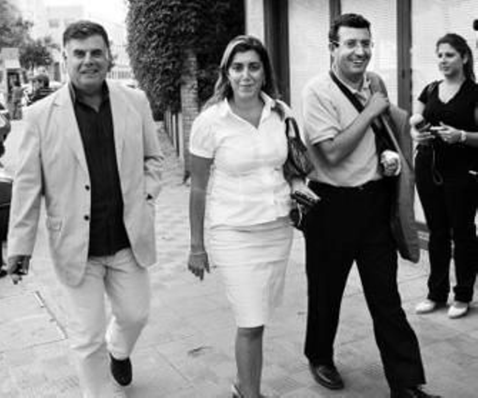 Monteseirín, Celis y Carrillo, ayer en el Pleno del Ayuntamiento.