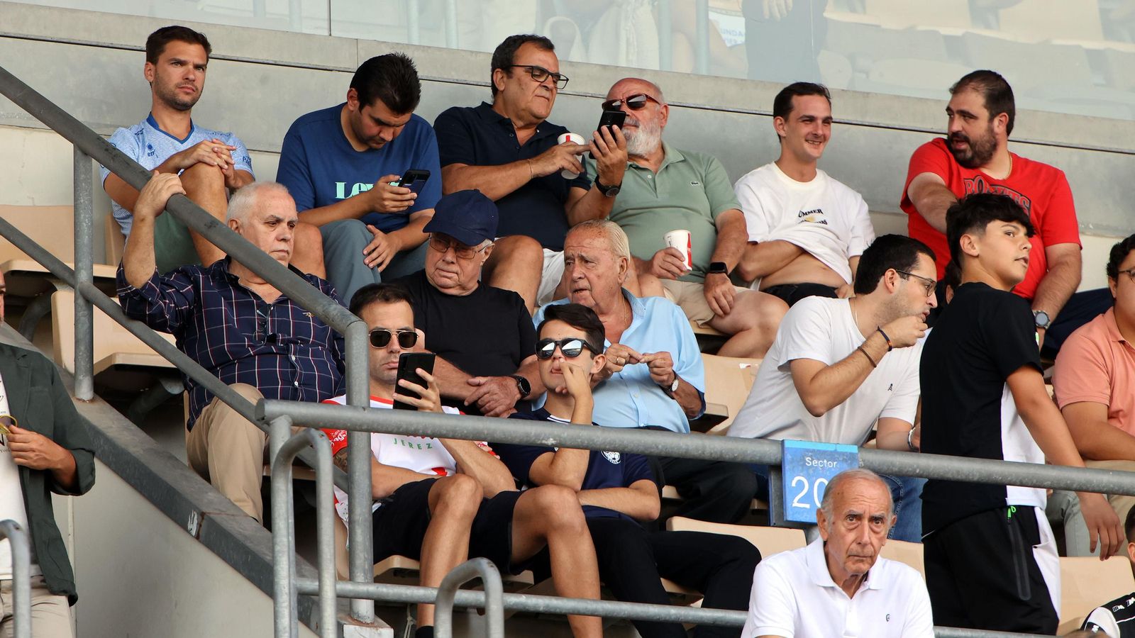 Búscate en el Xerez DFC contra Orihuela CF en Chapín