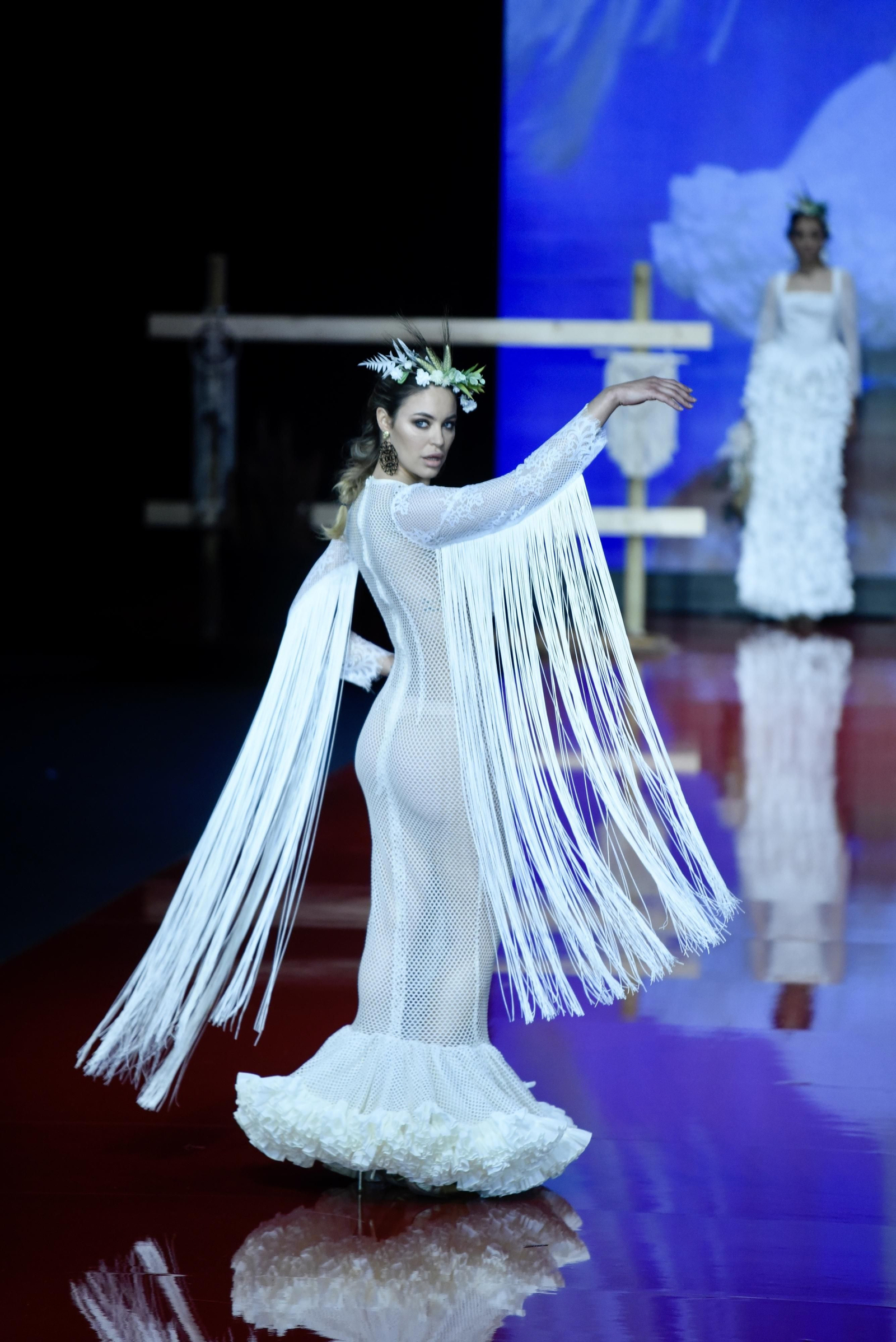 El desfile de Flor de Cerezo en SIMOF 2022, todas las fotos