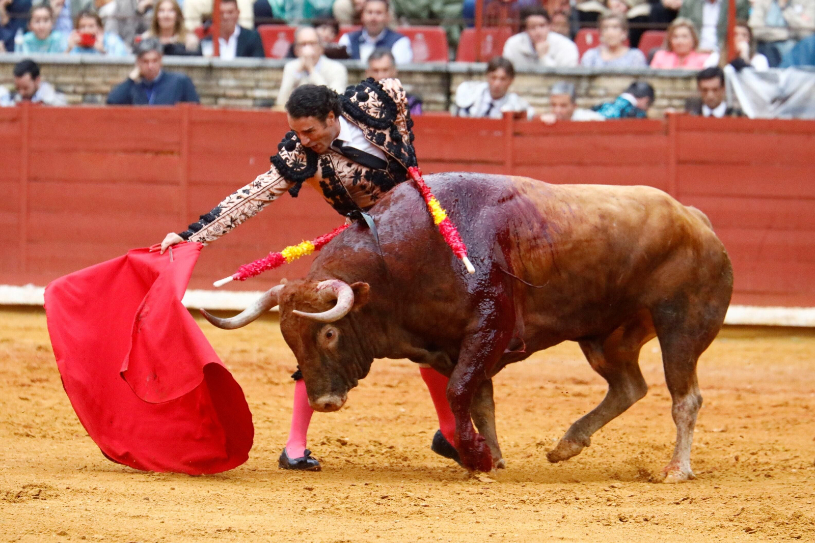 La última corrida de la Feria Taurina de Córdoba, en imágenes
