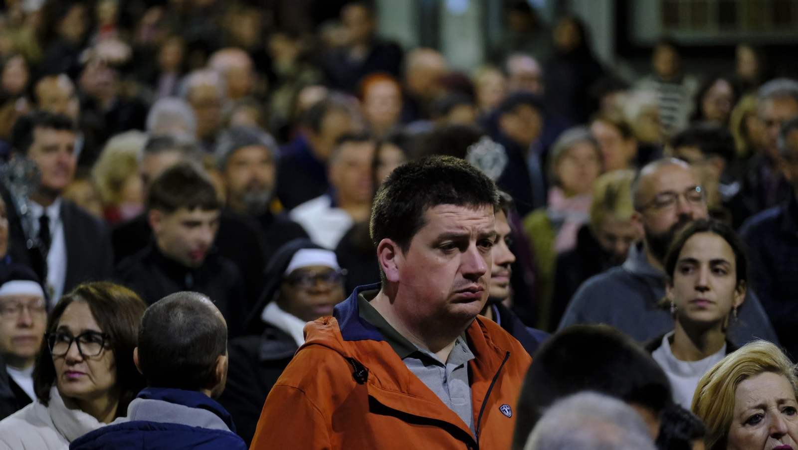 Vía Crucis del Cristo de la Escucha en la Semana Santa de Almería 2025