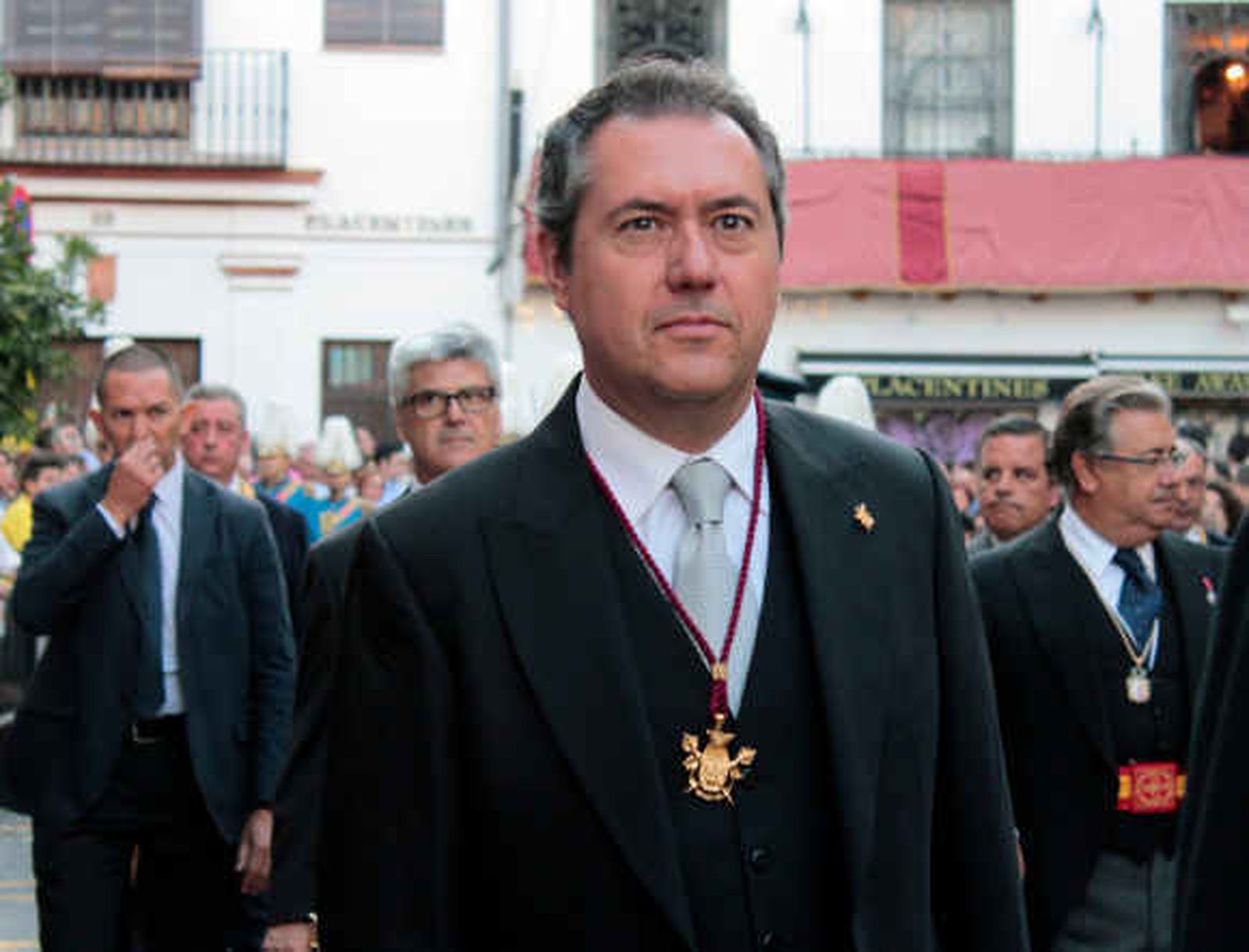 Espadas critica el "afán de protagonismo" de algunos representantes del PP en la representacion de la Virgen de los Reyes