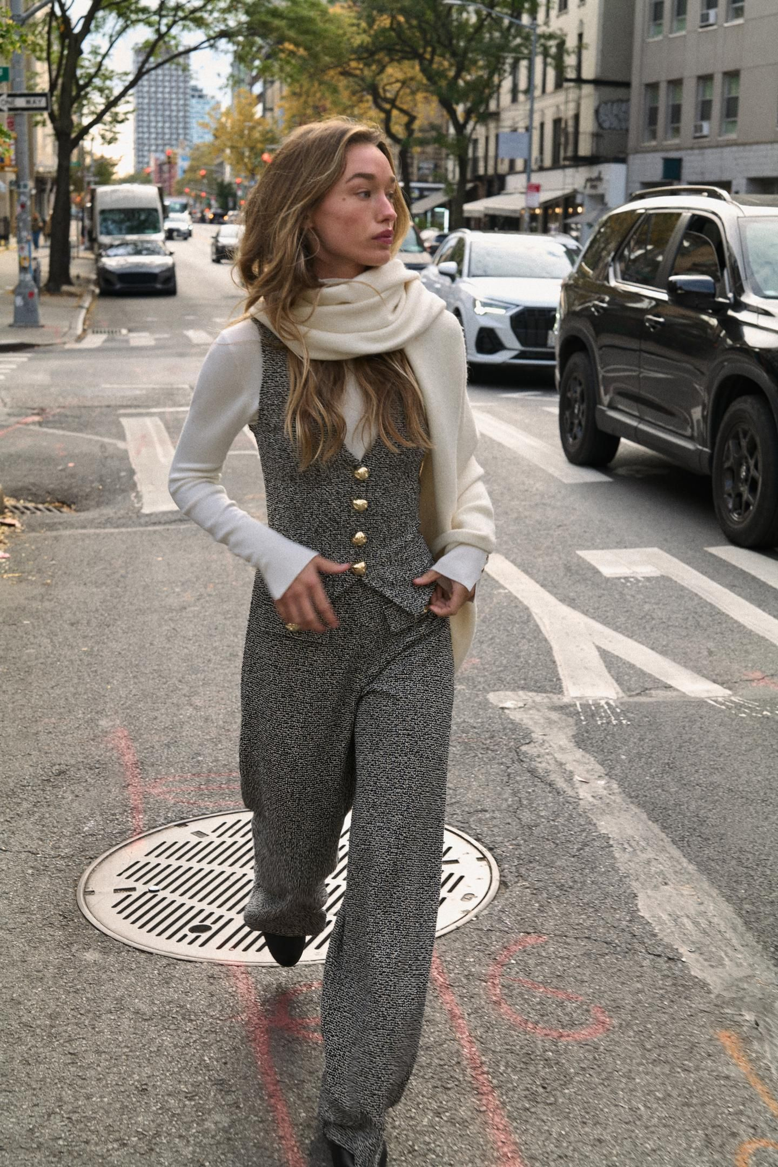 Pantalones de vestir de Zara.