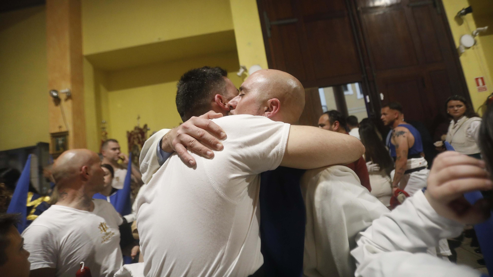 Fotos del Domingo de Ramos en La Línea: La Borriquita y Flagelación