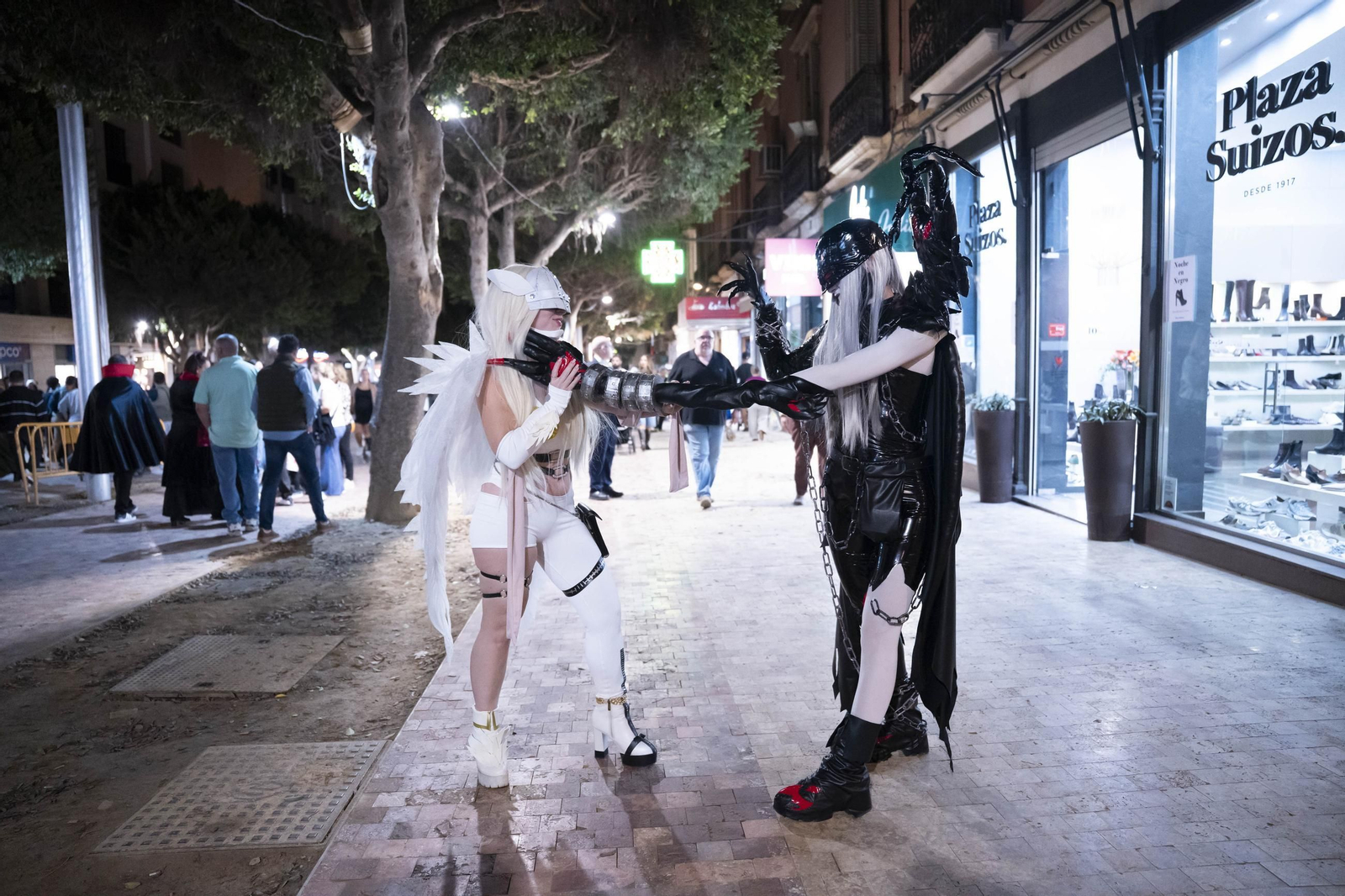 Las mejores imágenes de la noche en negro de Almería