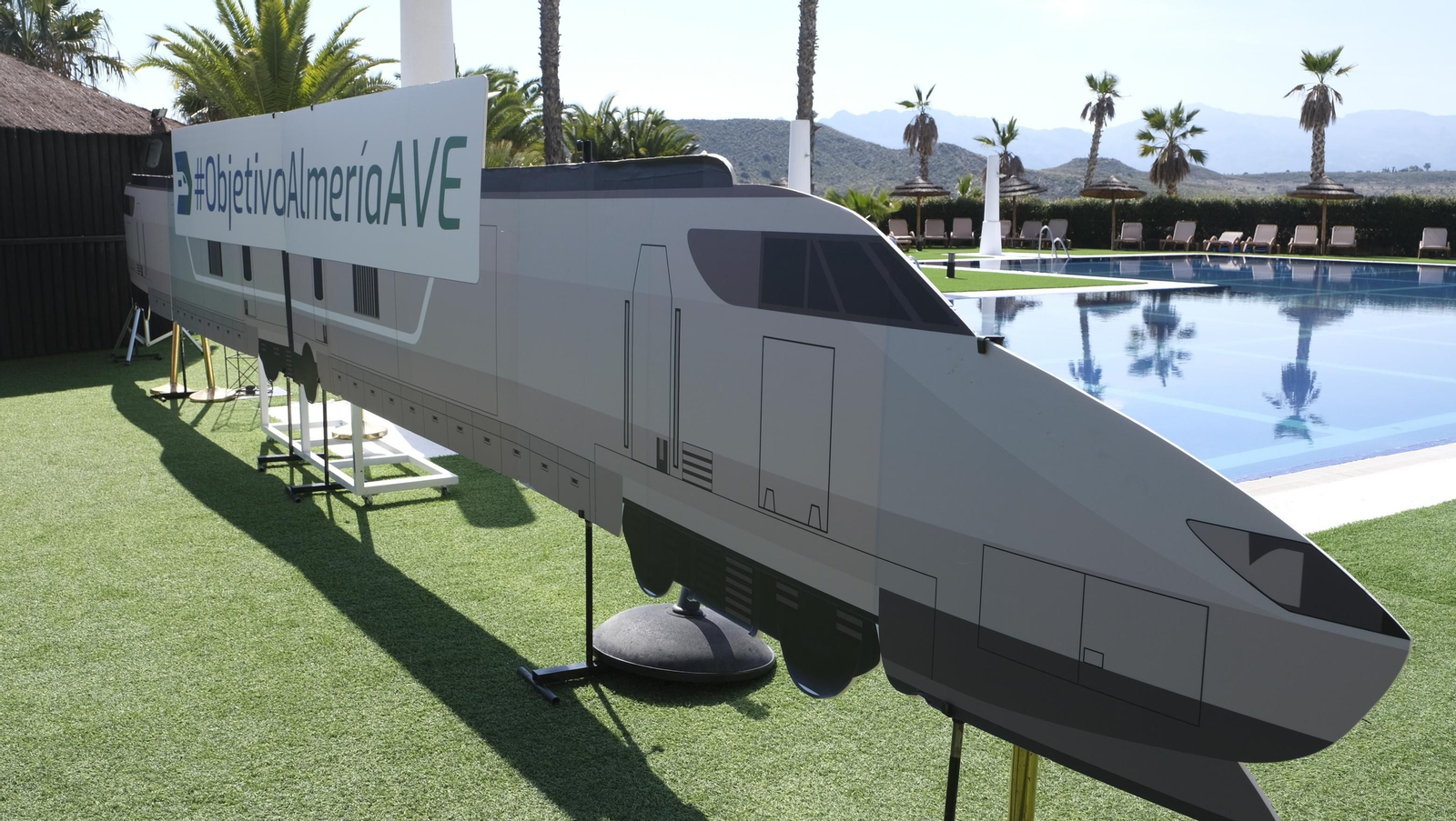 Fotogalería acto reivindicación del AVE en Vera. Almería