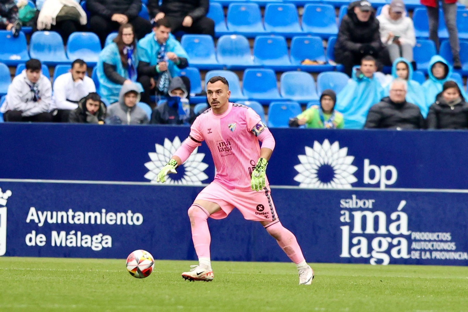 El Málaga CF-Linares Deportivo, fotos El Málaga CF-Linares Deportivo, fotos