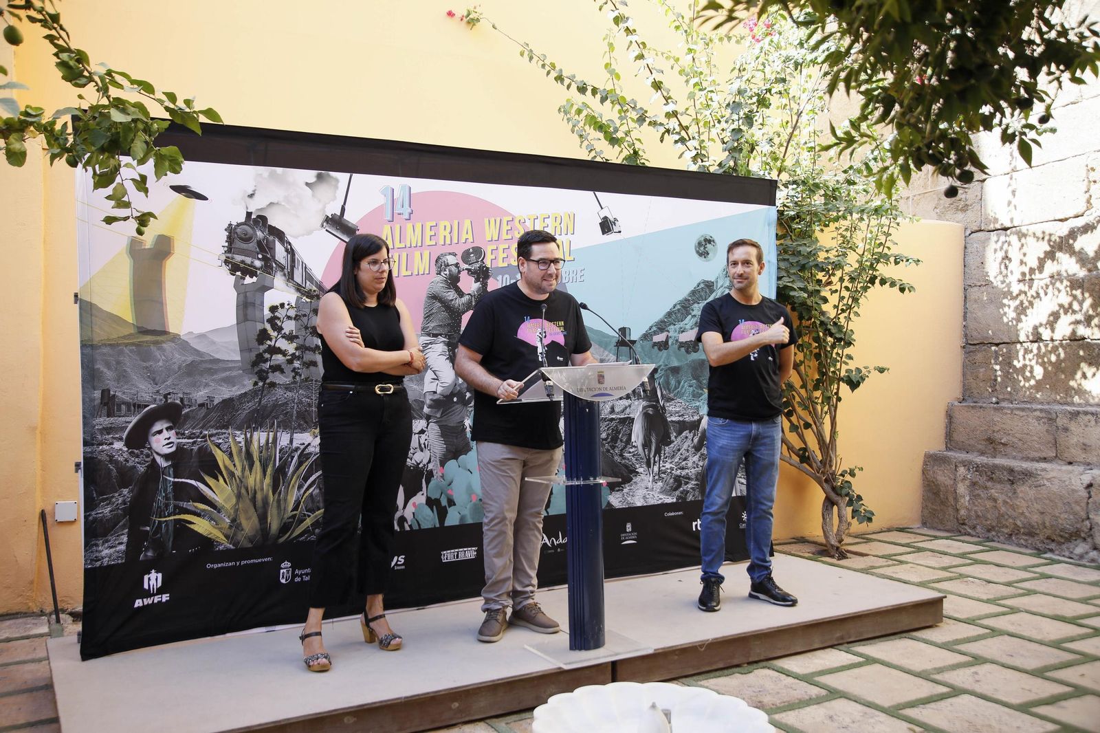 Las imágenes de la presentación de la XIV edición del Almería Western Film Festival