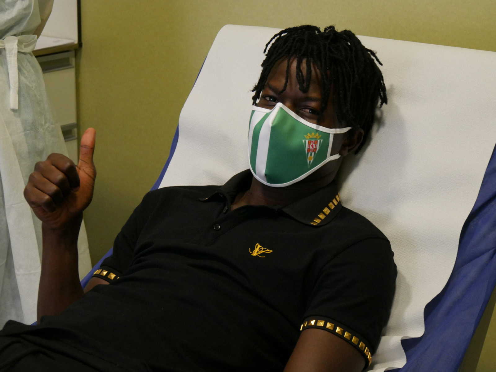 El Córdoba CF echa a andar: las fotos de los reconocimientos médicos