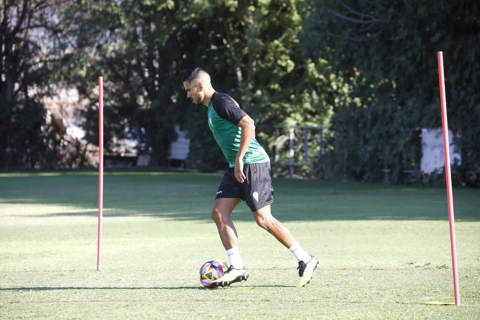 El primer entrenamiento de Recio con el Córdoba CF, en imágenes