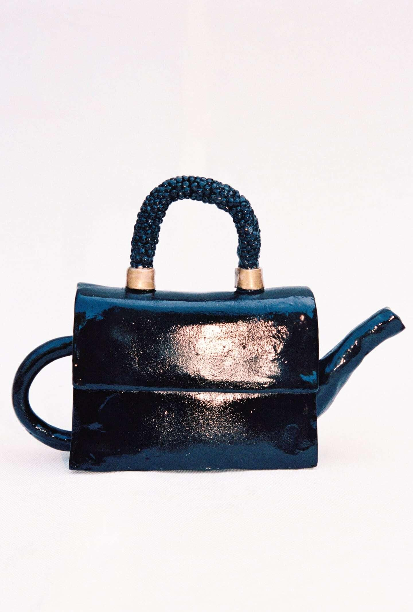 Bolso negro de Zara. Bolso negro de Zara.