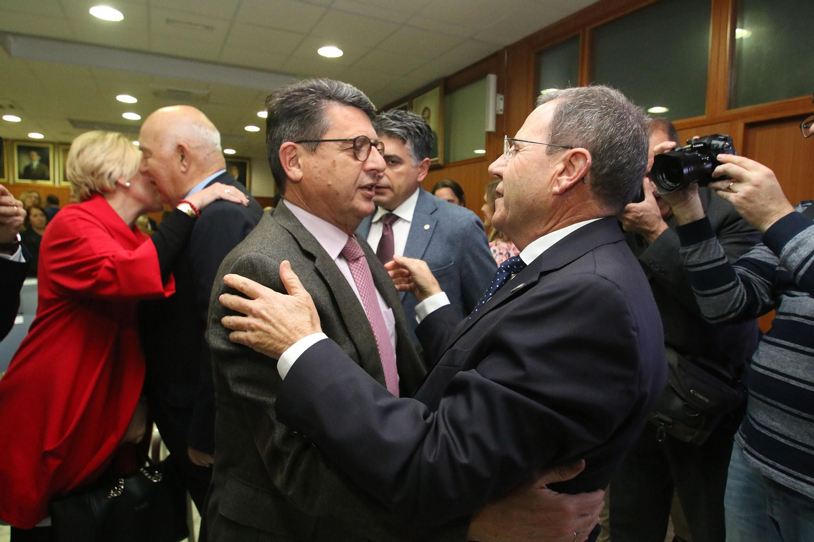 Fotogalería de la toma de posesión de Jerónimo Pérez como presidente de la Cámara de Comercio