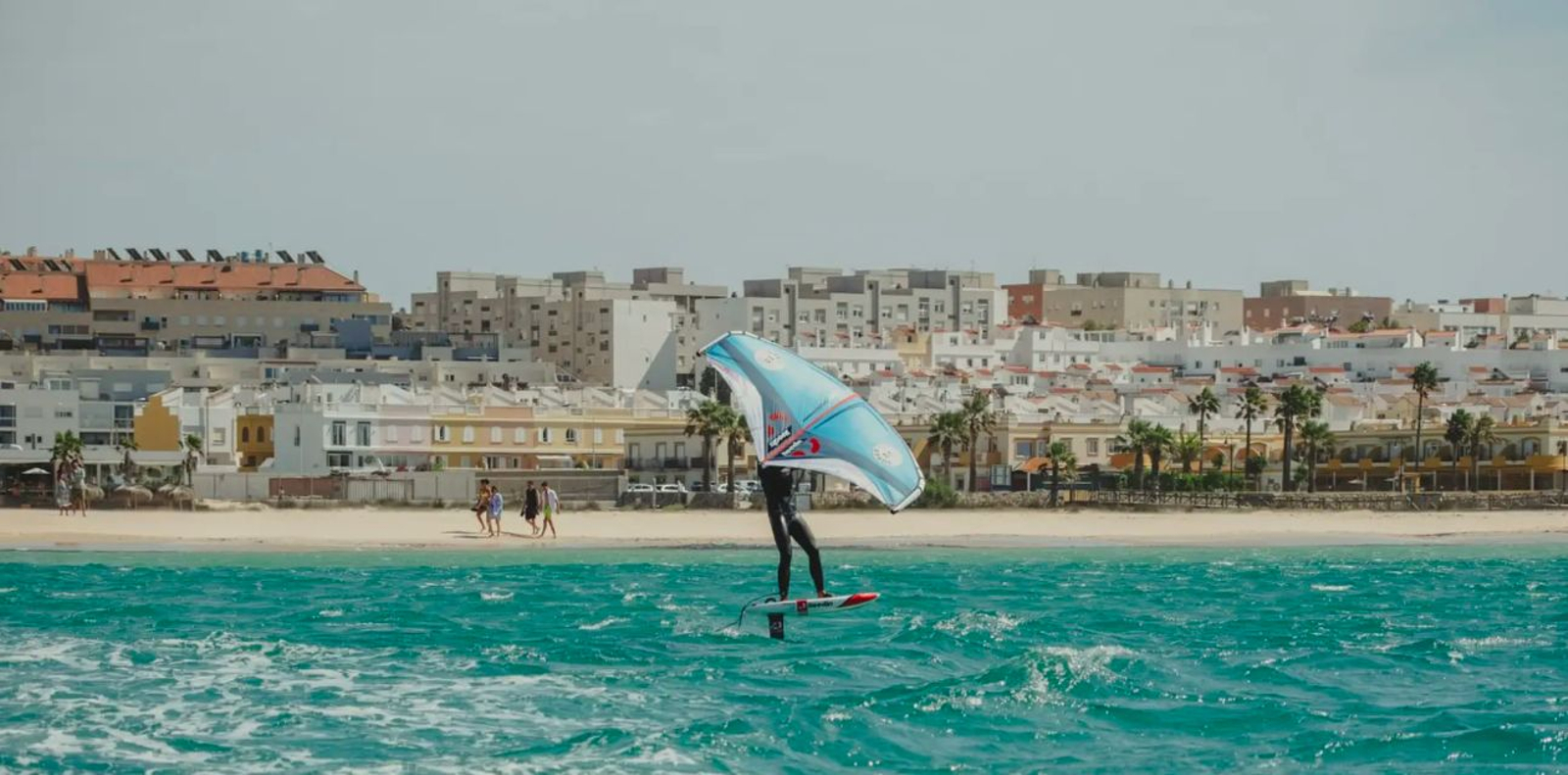 Deportes de viento en la costa de Tarifa Deportes de viento en la costa de Tarifa
