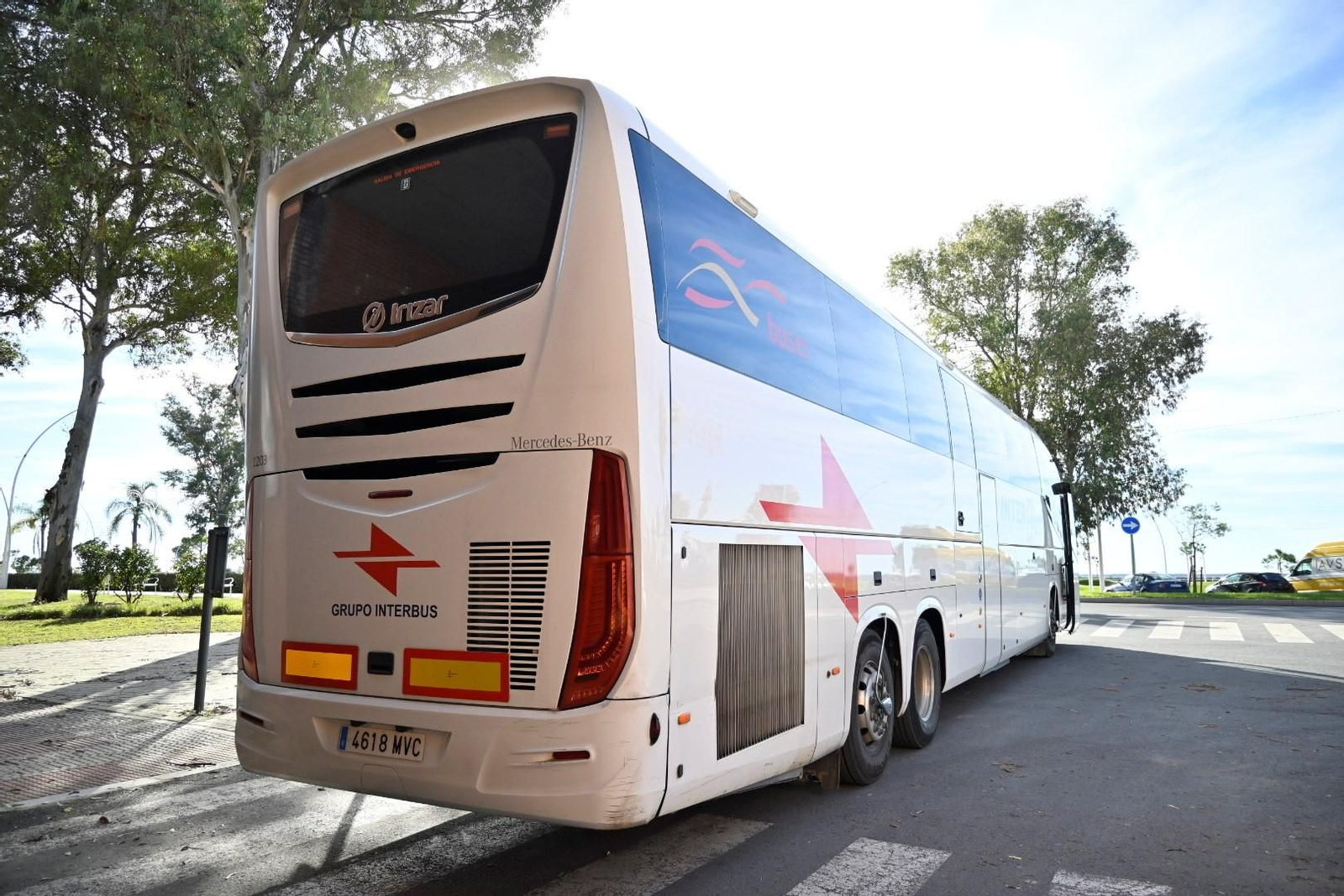 Imágenes de la salida del autobús del Recre hacia Jaén