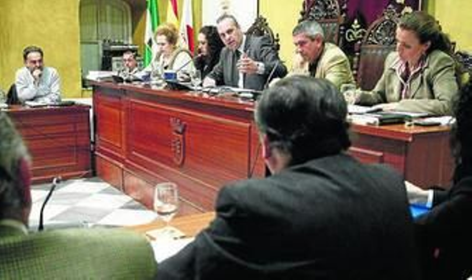 Imagen de una sesión plenaria en el Ayuntamiento de San Roque.