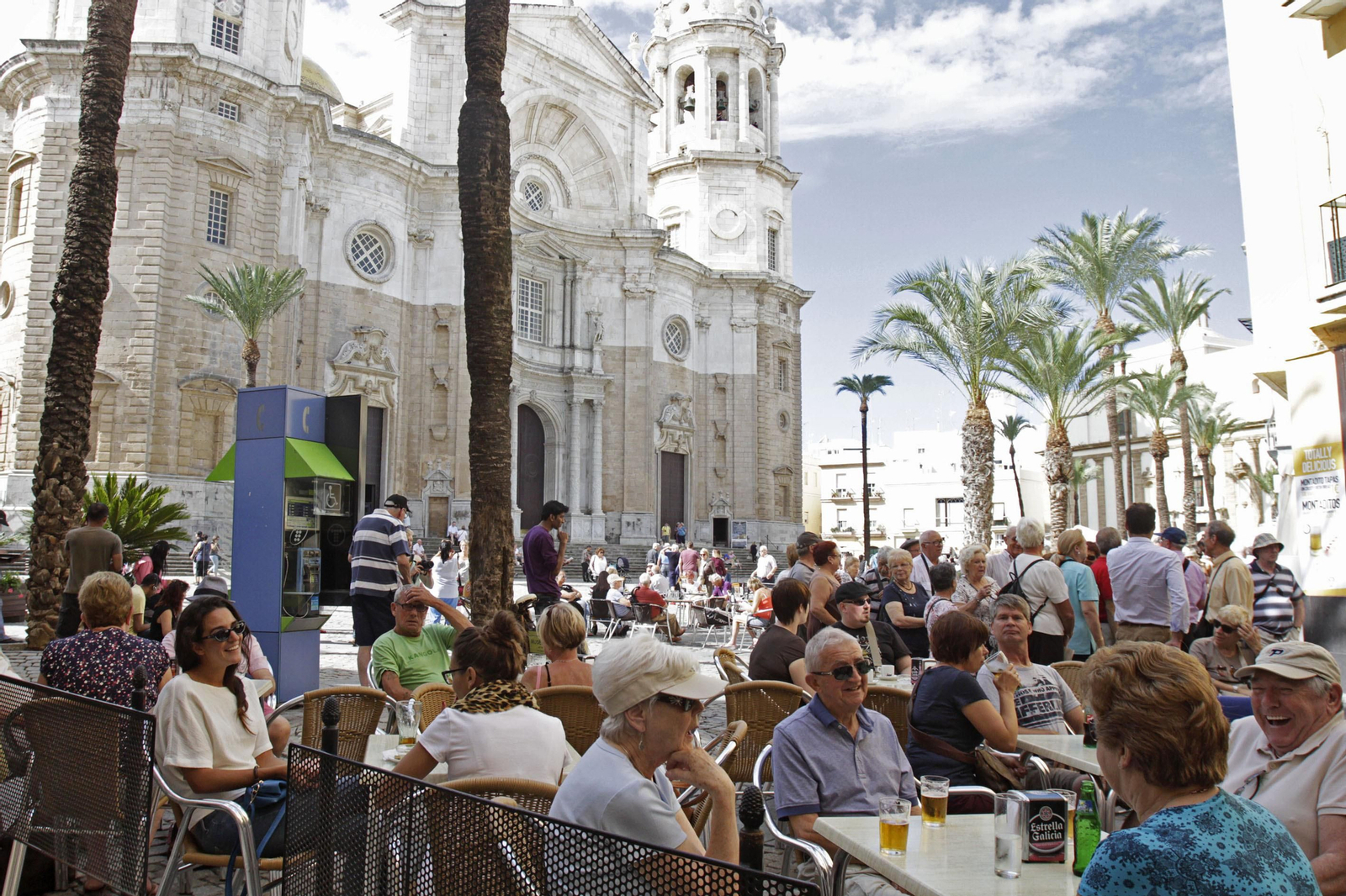 Ambiente en la plaza de la Catedral