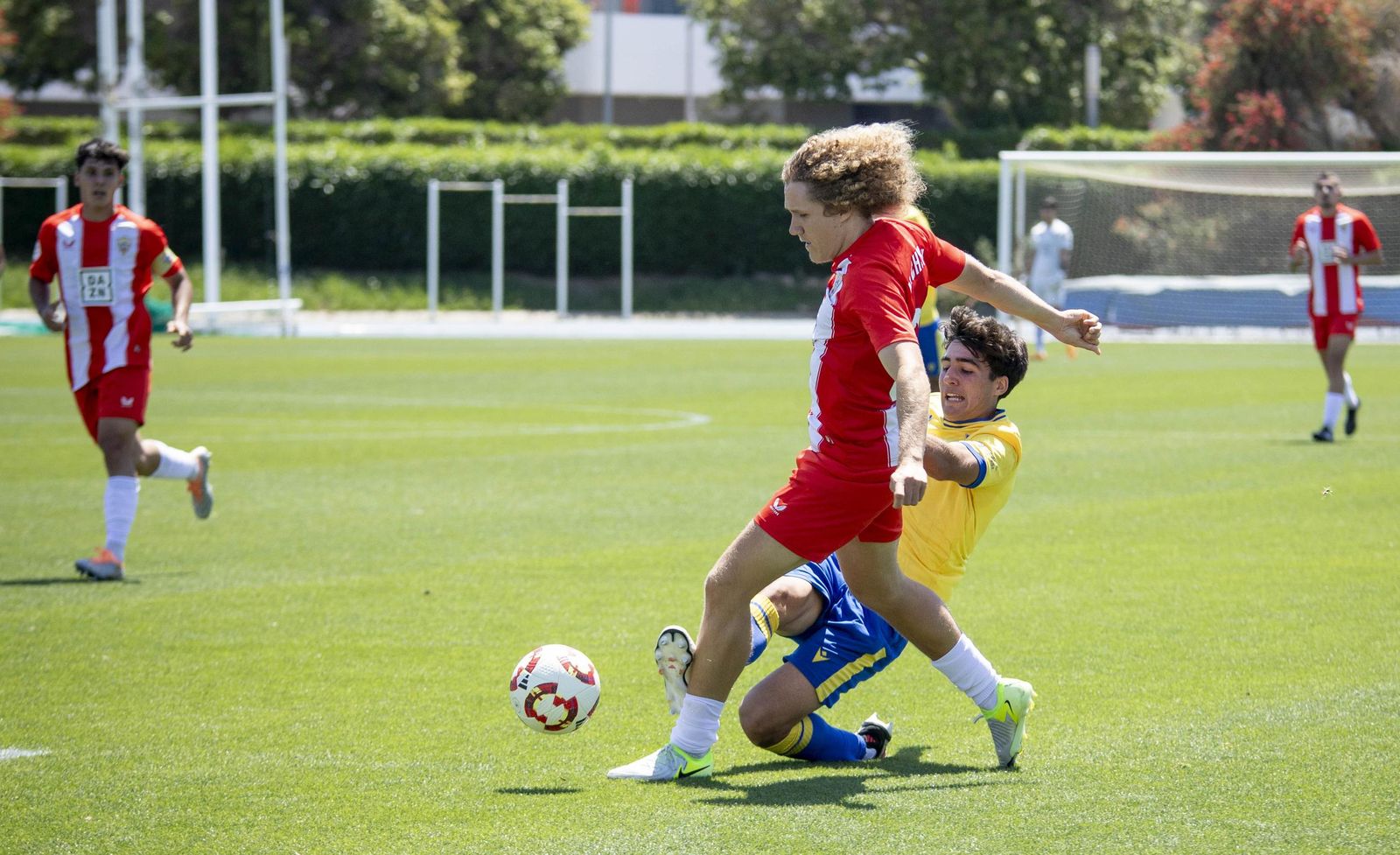 Partido de Segunda RFEF entre el Almería B y el Cádiz Mirandilla
