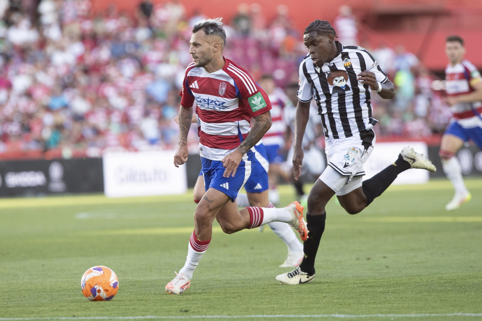 Ataque del Granada en el partido del domingo ante el Castellón