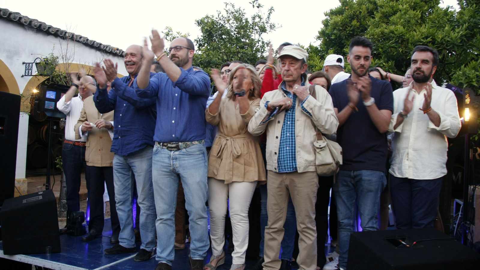 El equipo de Germán Beardo, en el cierre de campaña del PP.