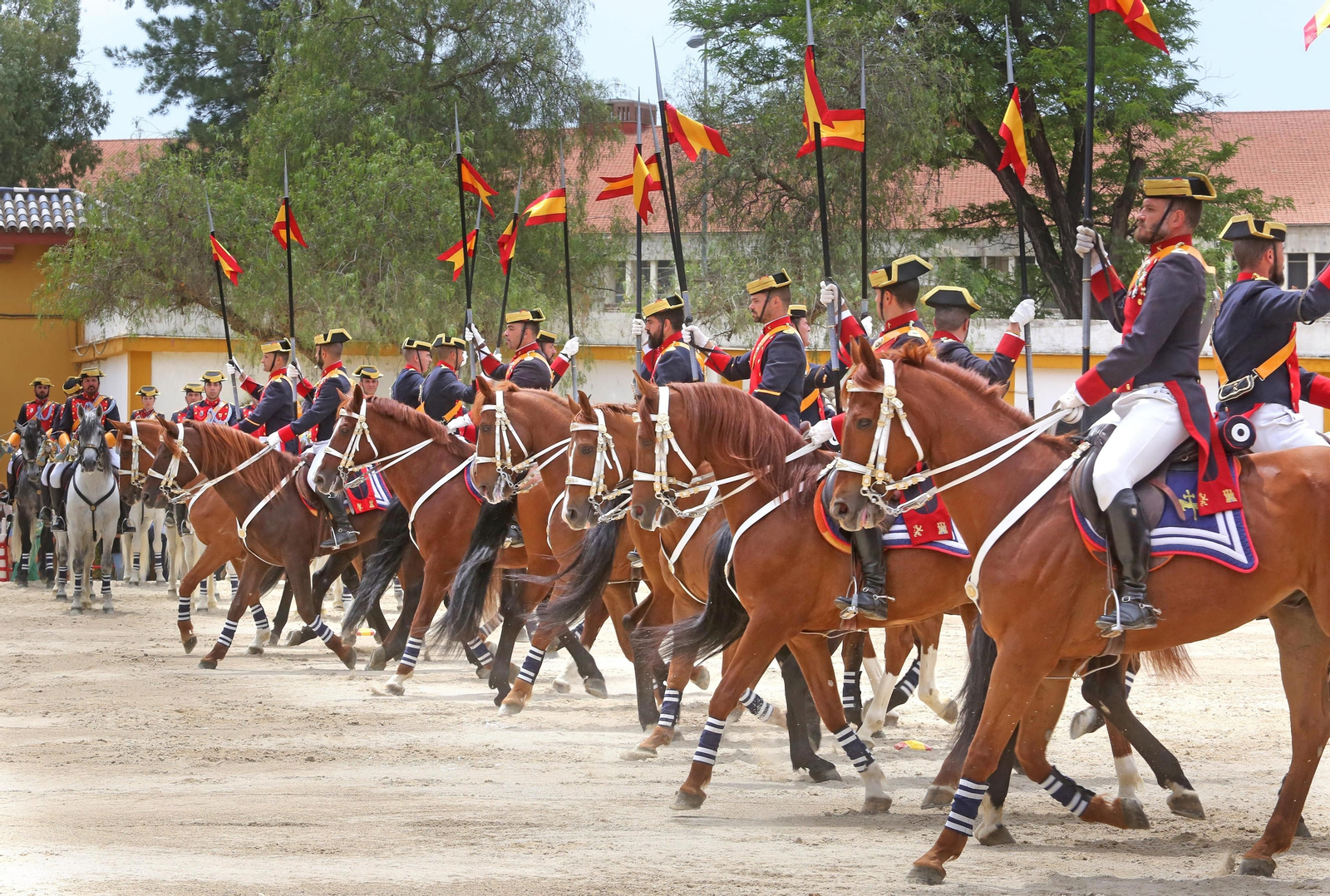 Imágenes del Acto de entrega del Caballo de Oro a la Guardia Civil