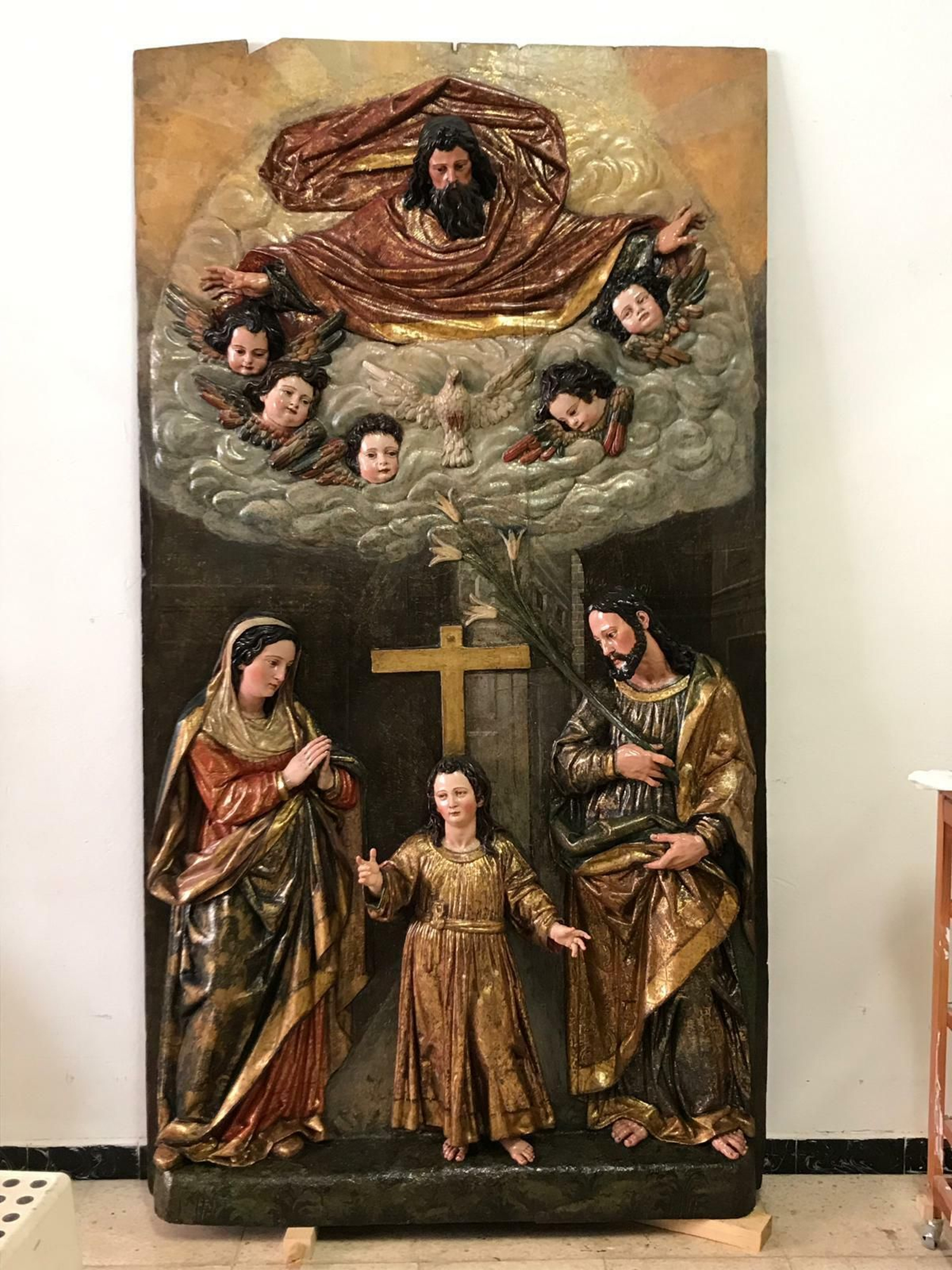 El gran relieve tras la actuación de conservación.