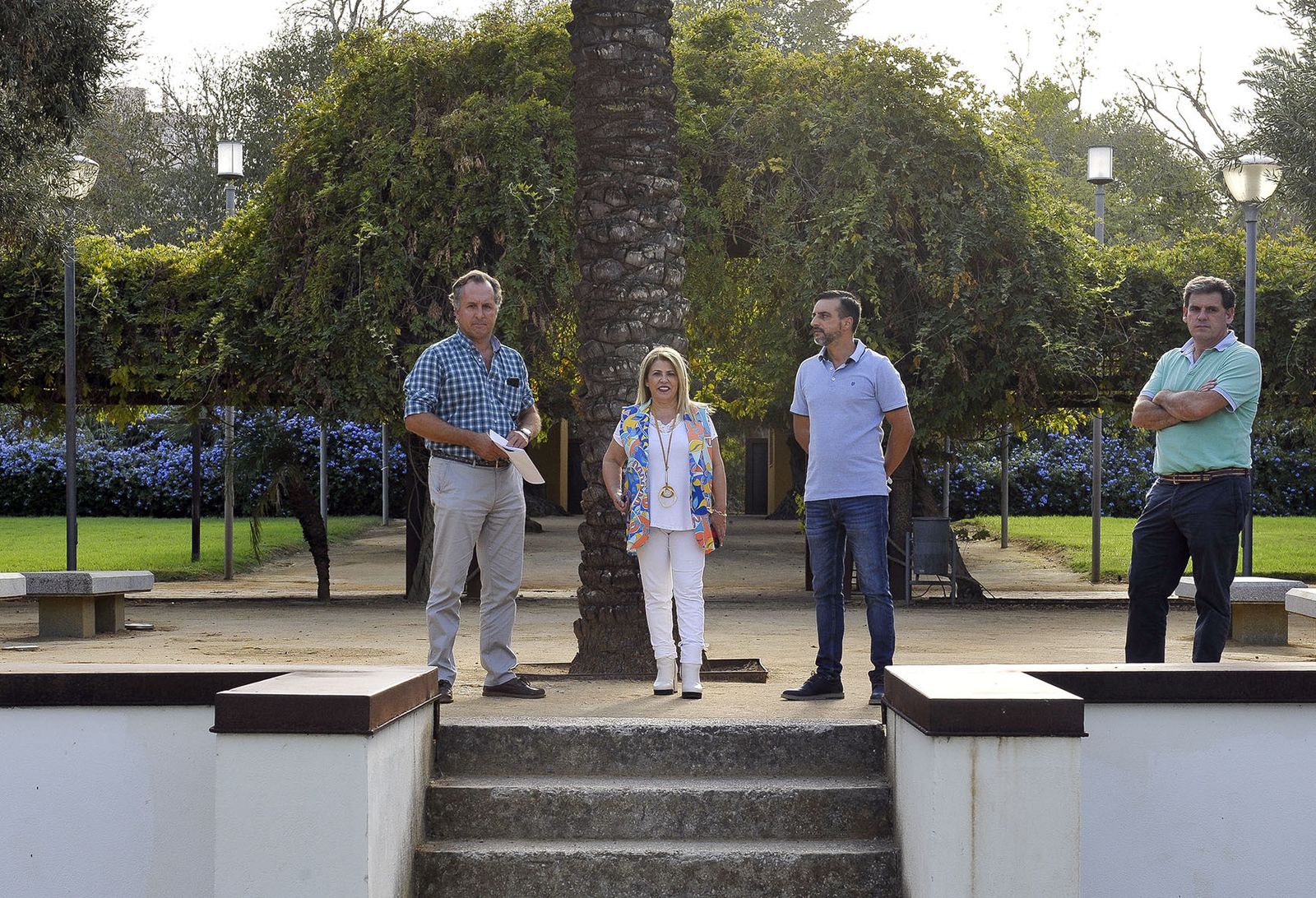 Mamen Sánchez y José Antonio Díaz, en el Jardín Escénico.