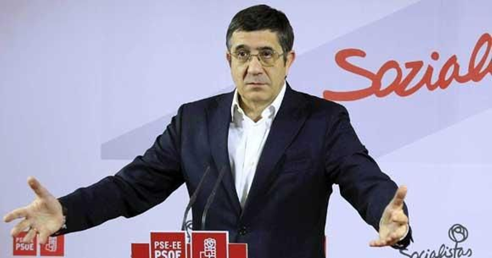 Patxi López renuncia al liderar el PSE y convoca un congreso extraordinario en septiembre