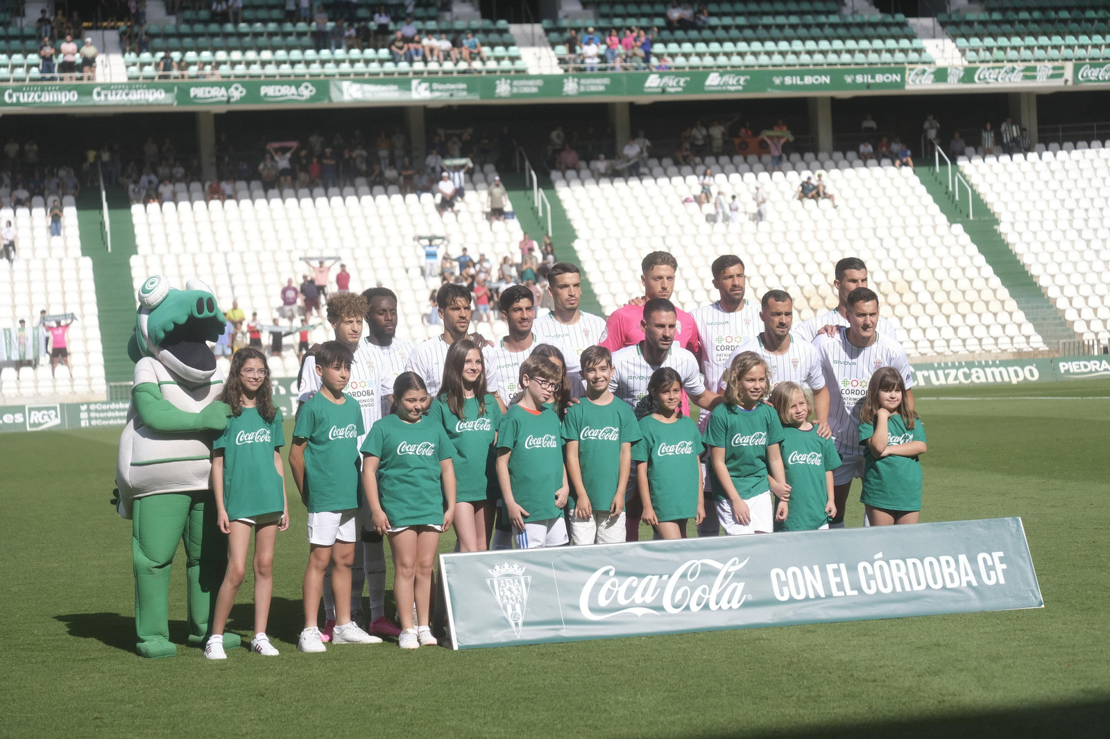 Las mejores fotos del ambiente en El Arcángel en el Córdoba CF - San Fernando Las mejores fotos del ambiente en El Arcángel en el Córdoba CF - San Fernando