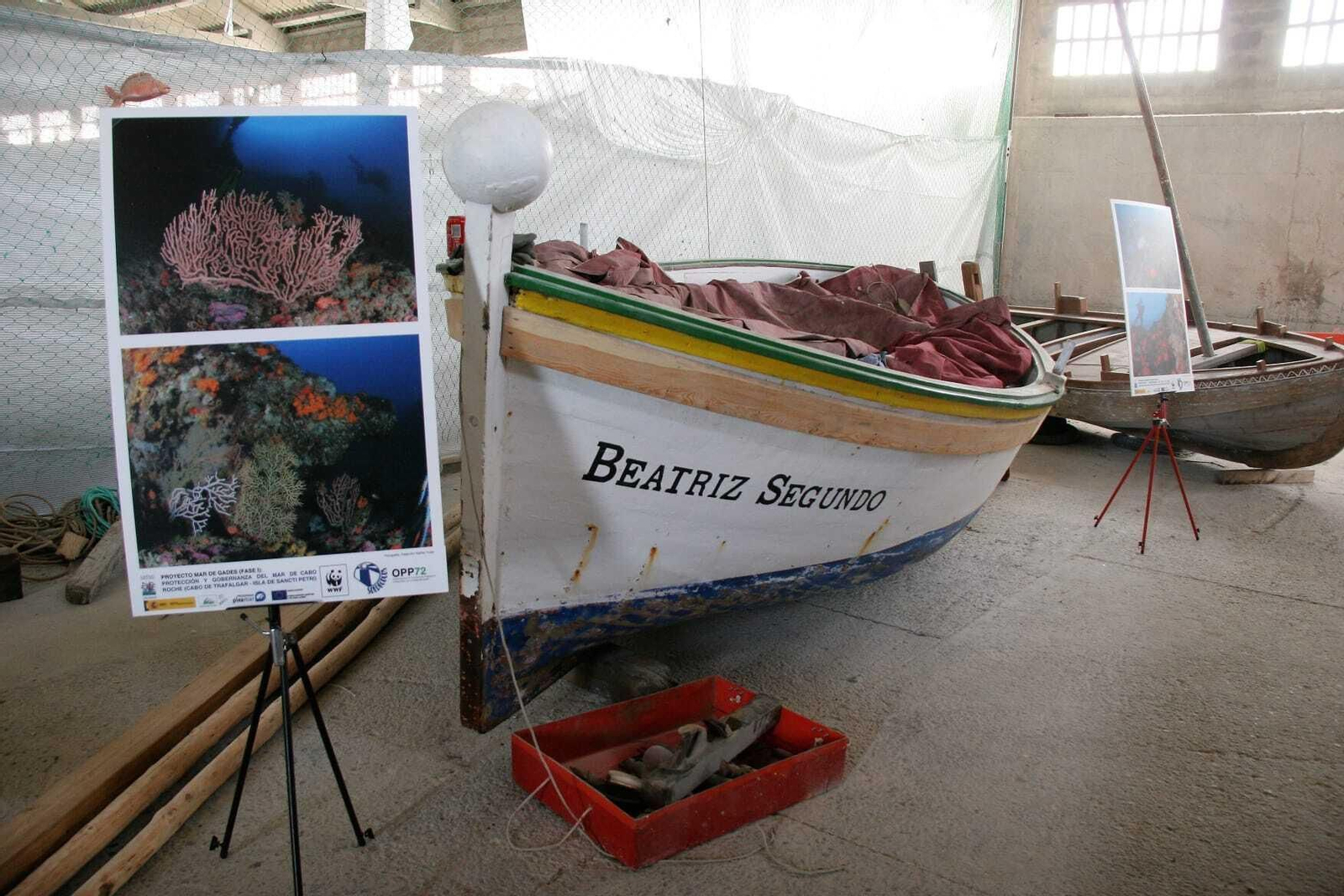 Una de las embarcaciones de Vela Latina expuestas en la convocatoria cultural.