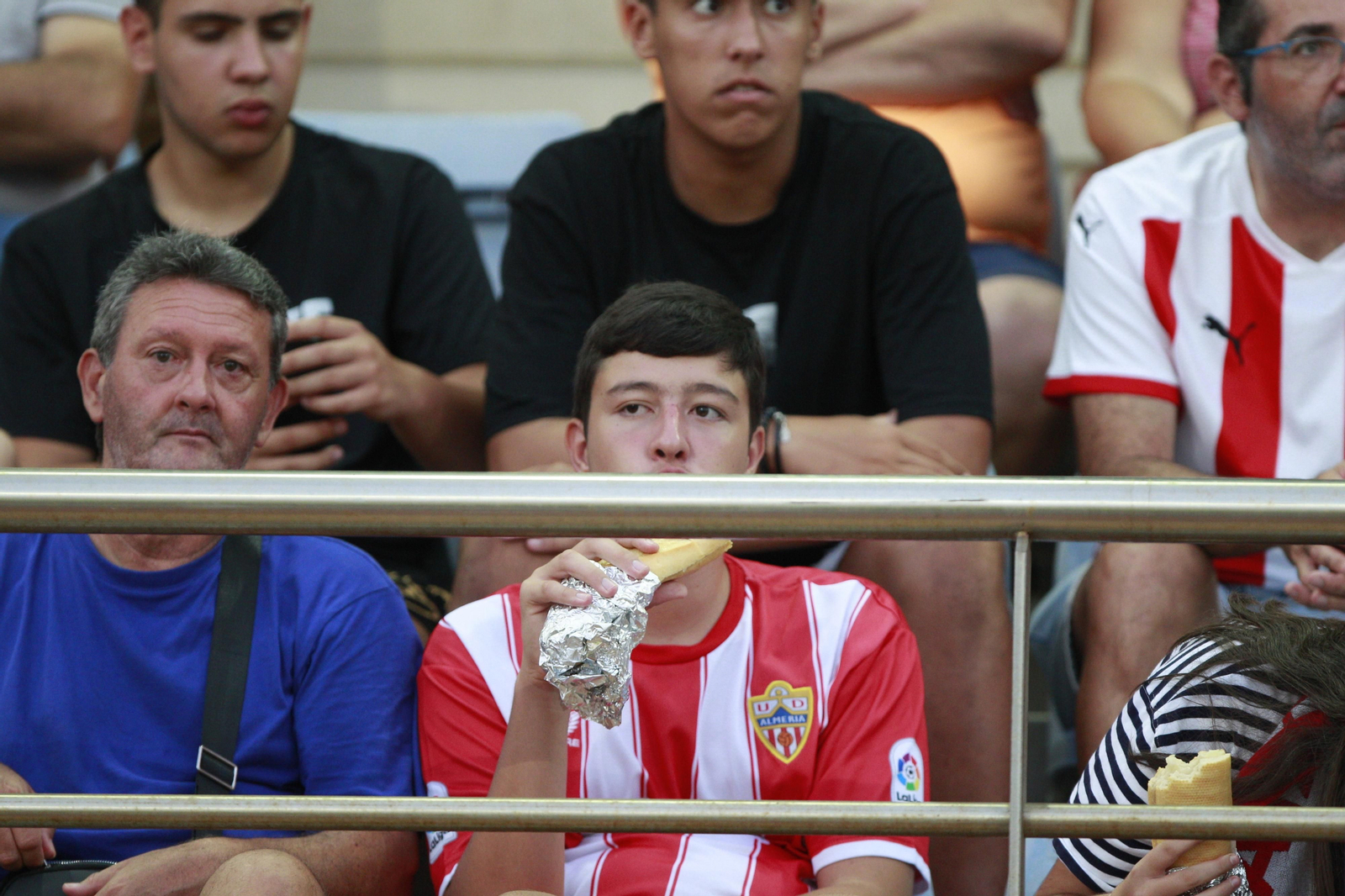 Imágenes del amistoso El Ejido-U.D. Almería