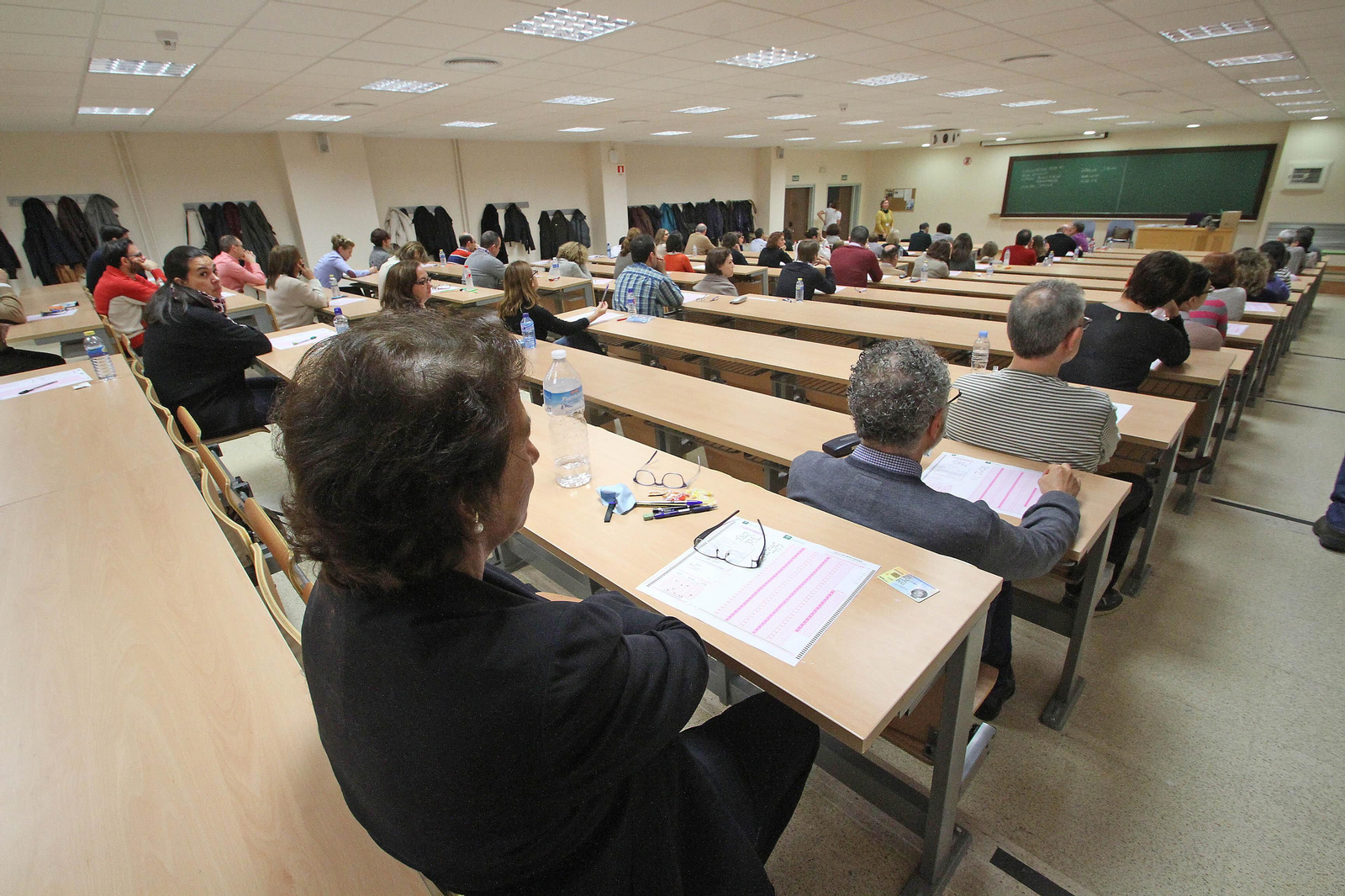 La Junta de Andalucía pospone las oposiciones