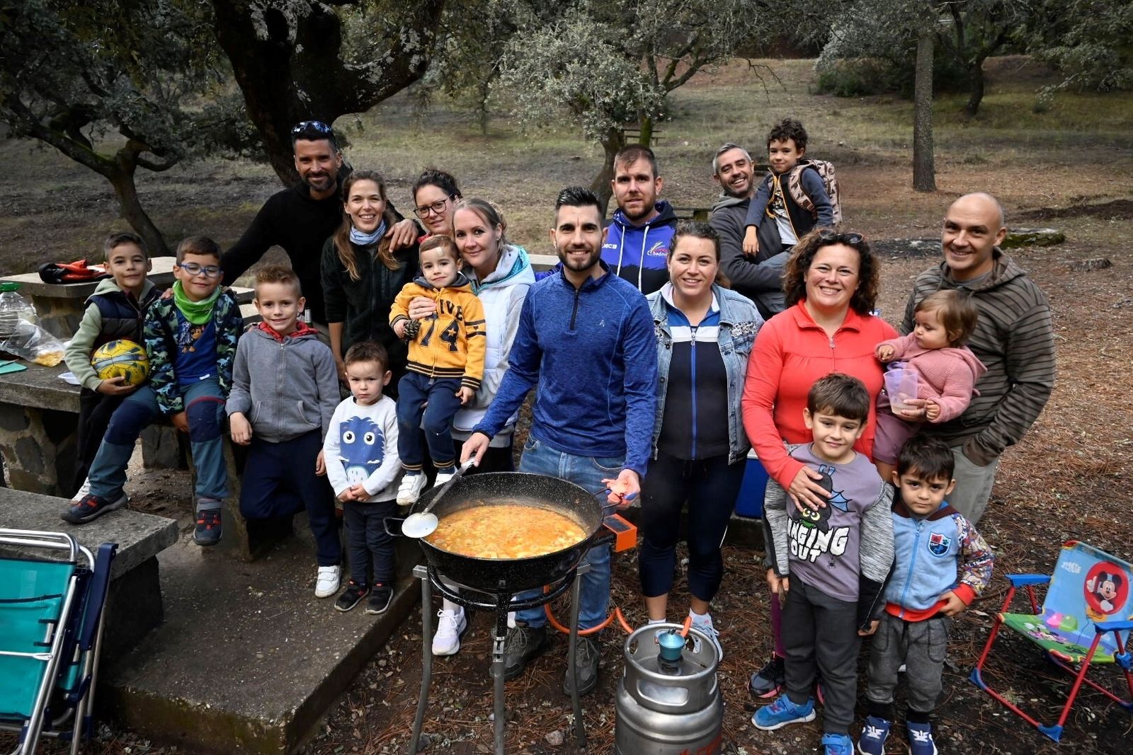 Las imágenes de los peroles por San Rafael en Los Villares