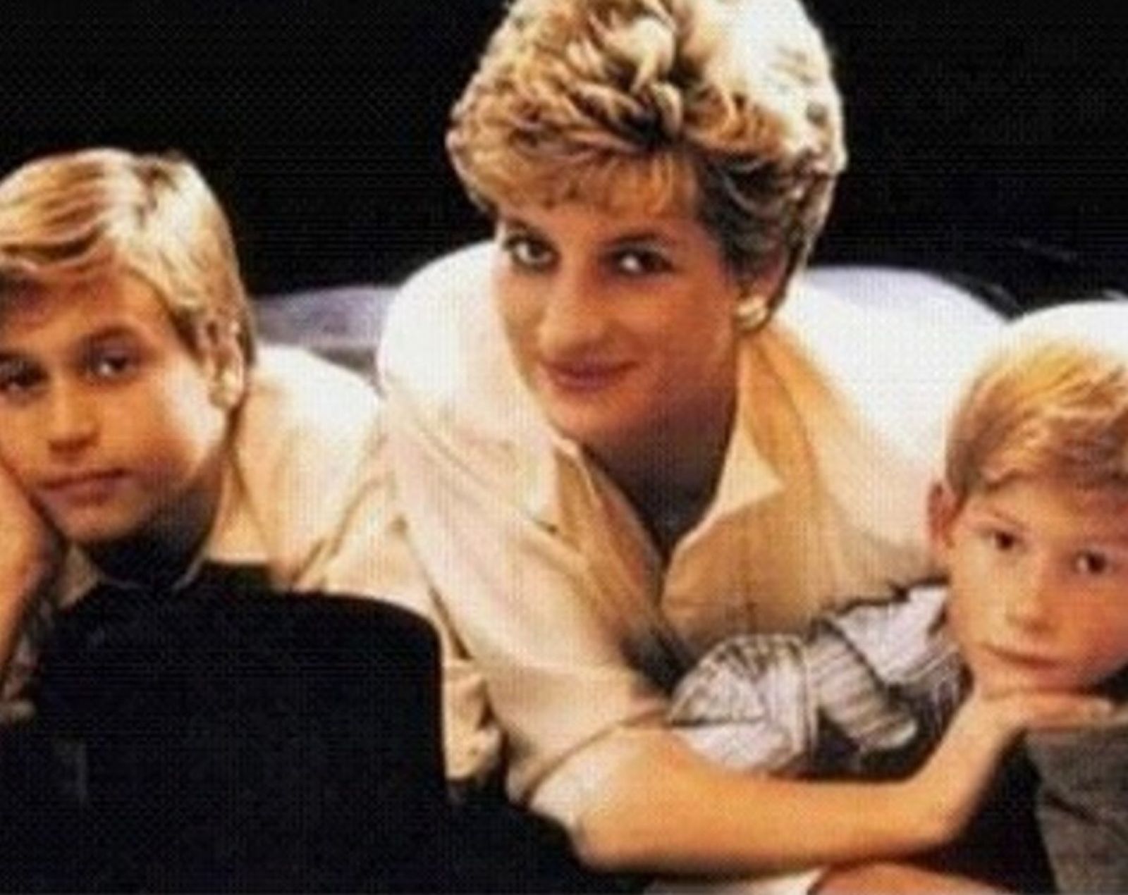 Los  príncipes  recuerdan siempre con nostalgia a  su madre.