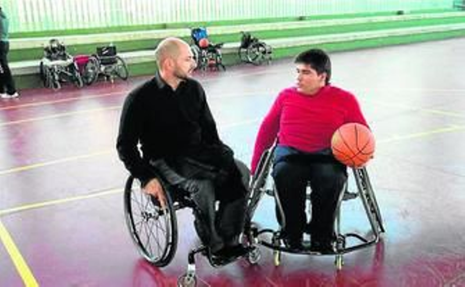 Raúl López felicitó personalmente a Juan Rueda Hierrezuelo.