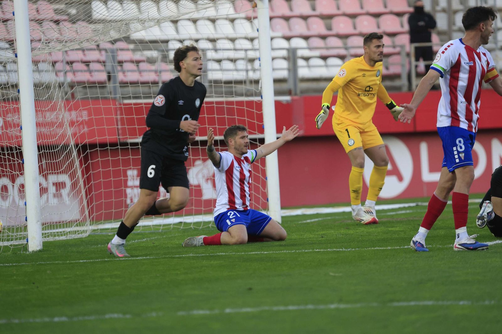 Las mejores fotos del Algeciras - Juventud Torremolinos de Primera Federación