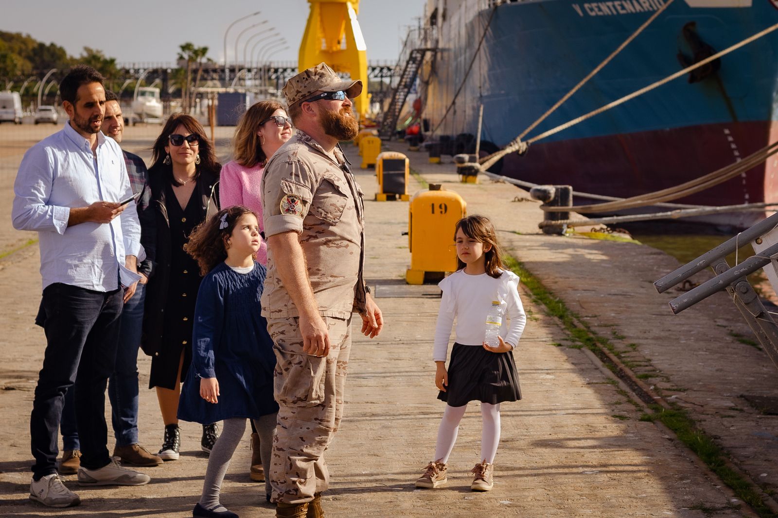 Imágenes del patrullero Centinela en el Muelle de Levante