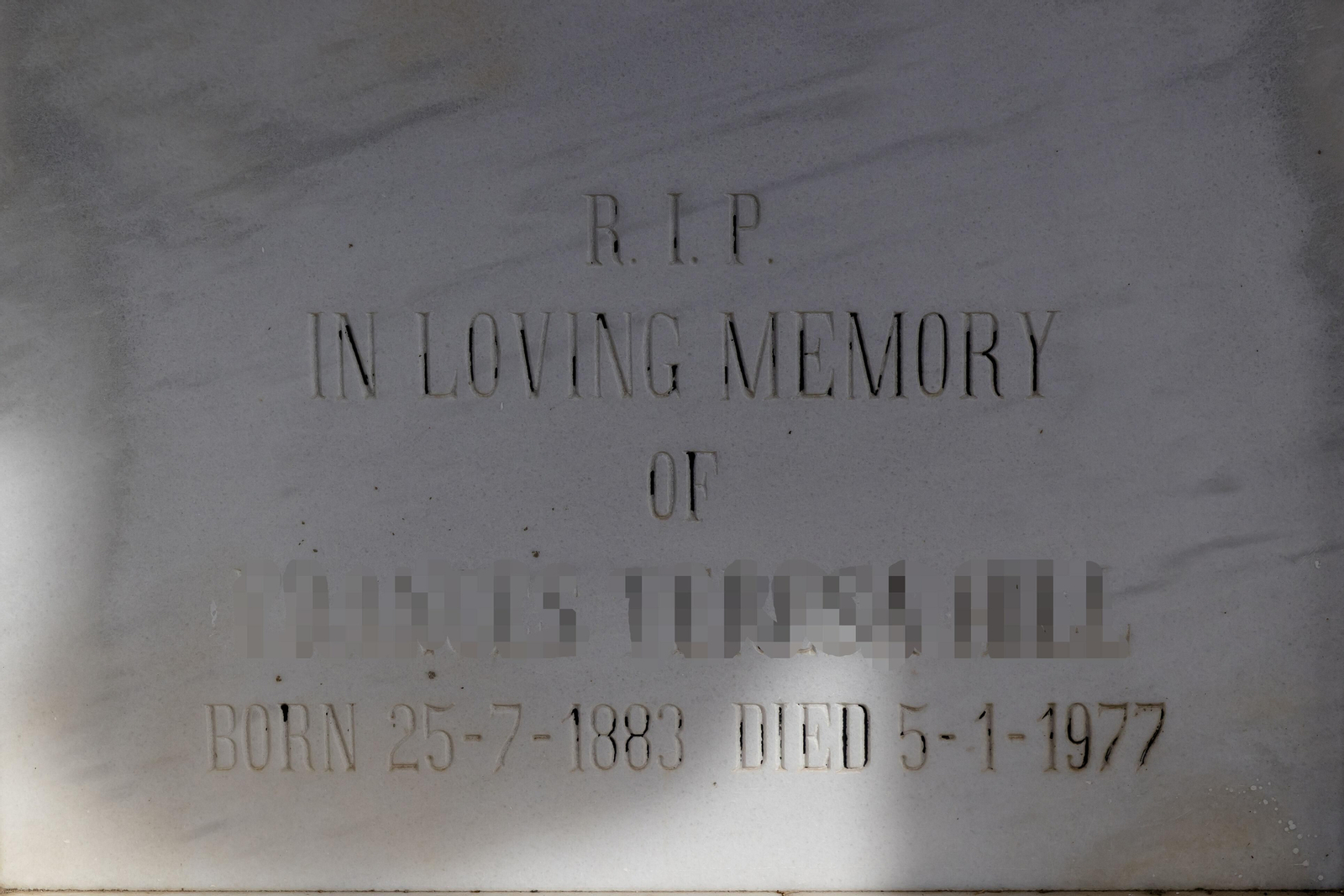 La muerte en tu idioma