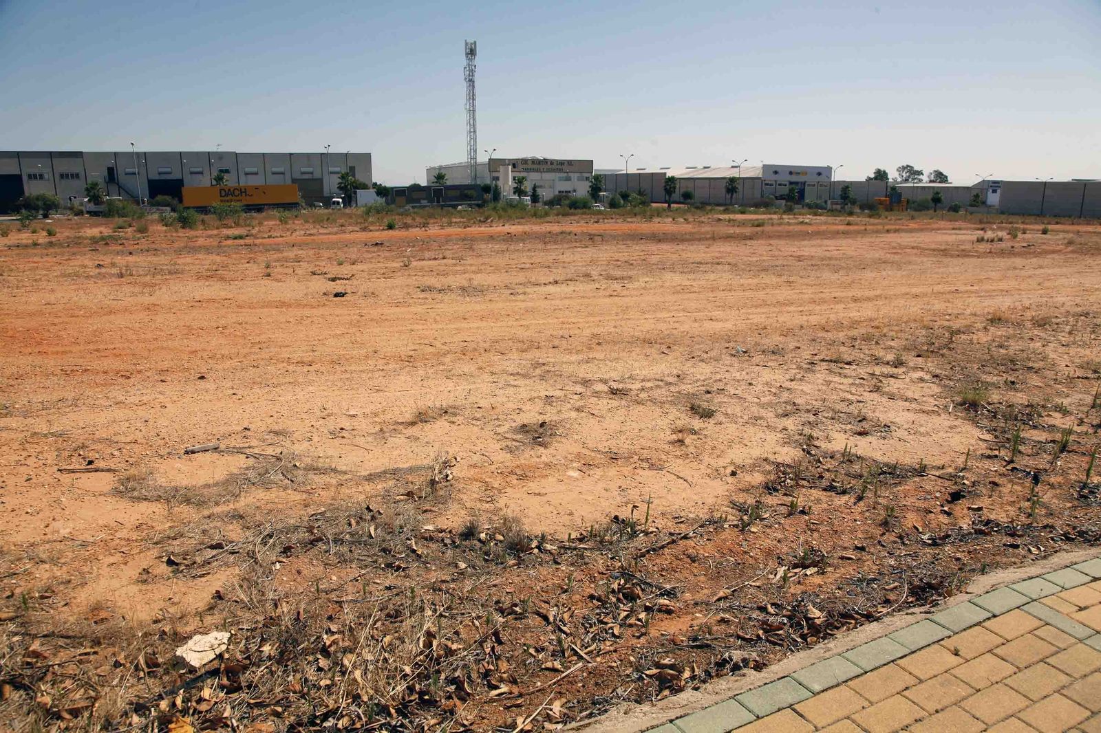 Solar en el polígono industrial La Gravera de Lepe.
