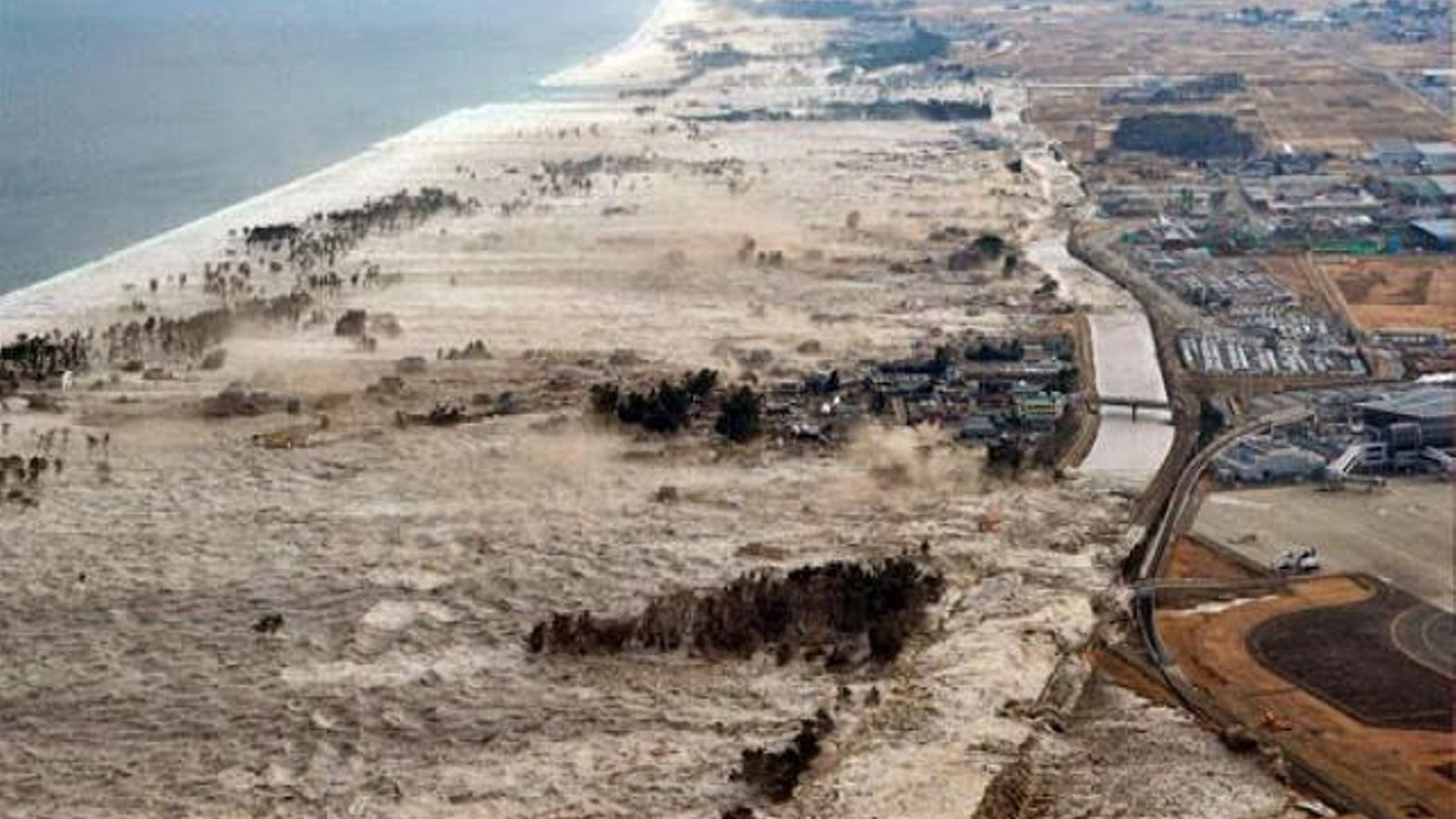 Tsunami de Golfo Moro, Filipinas, registrado en 1976.
