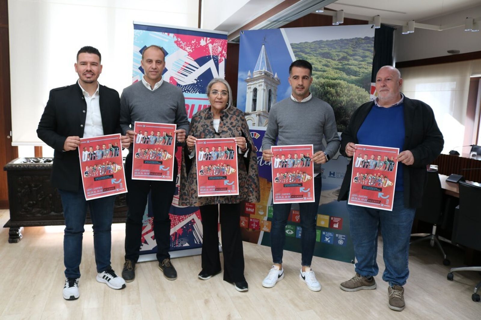Foto de familia de la presentación del Campus.