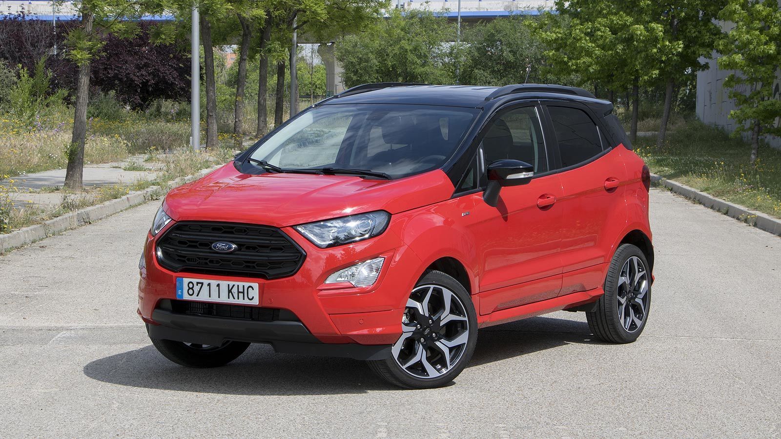 Los dos colores de la carrocería aportan una imagen juvenil.