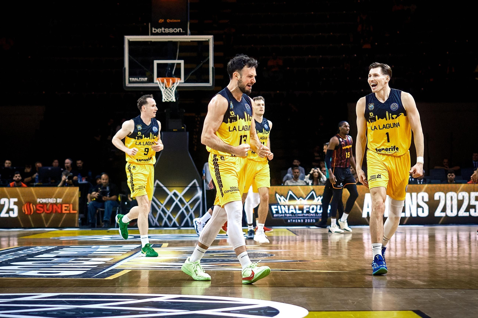 Los jugadores del Tenerife.