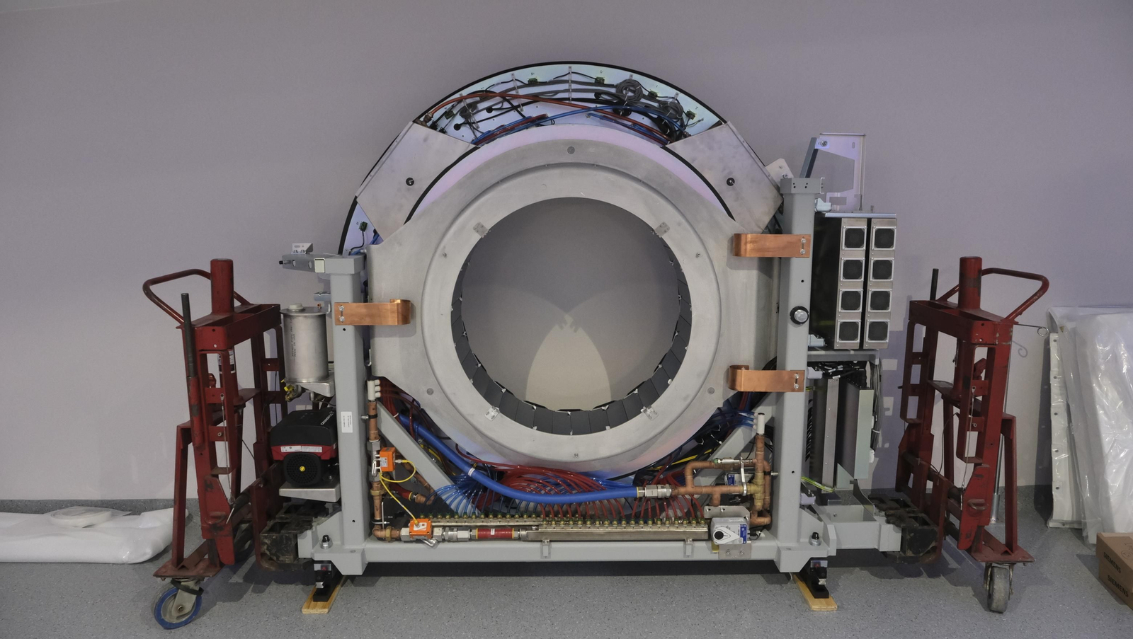 Instalación del nuevo PET-TAC en el Hospital Universitario Torrecárdenas