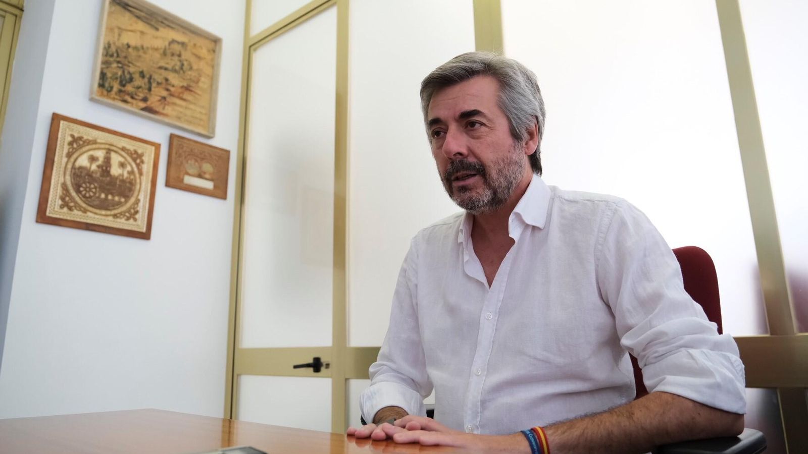 Miguel Ángel Torrico durante un momento de la entrevista en su despacho. Miguel Ángel Torrico durante un momento de la entrevista en su despacho.